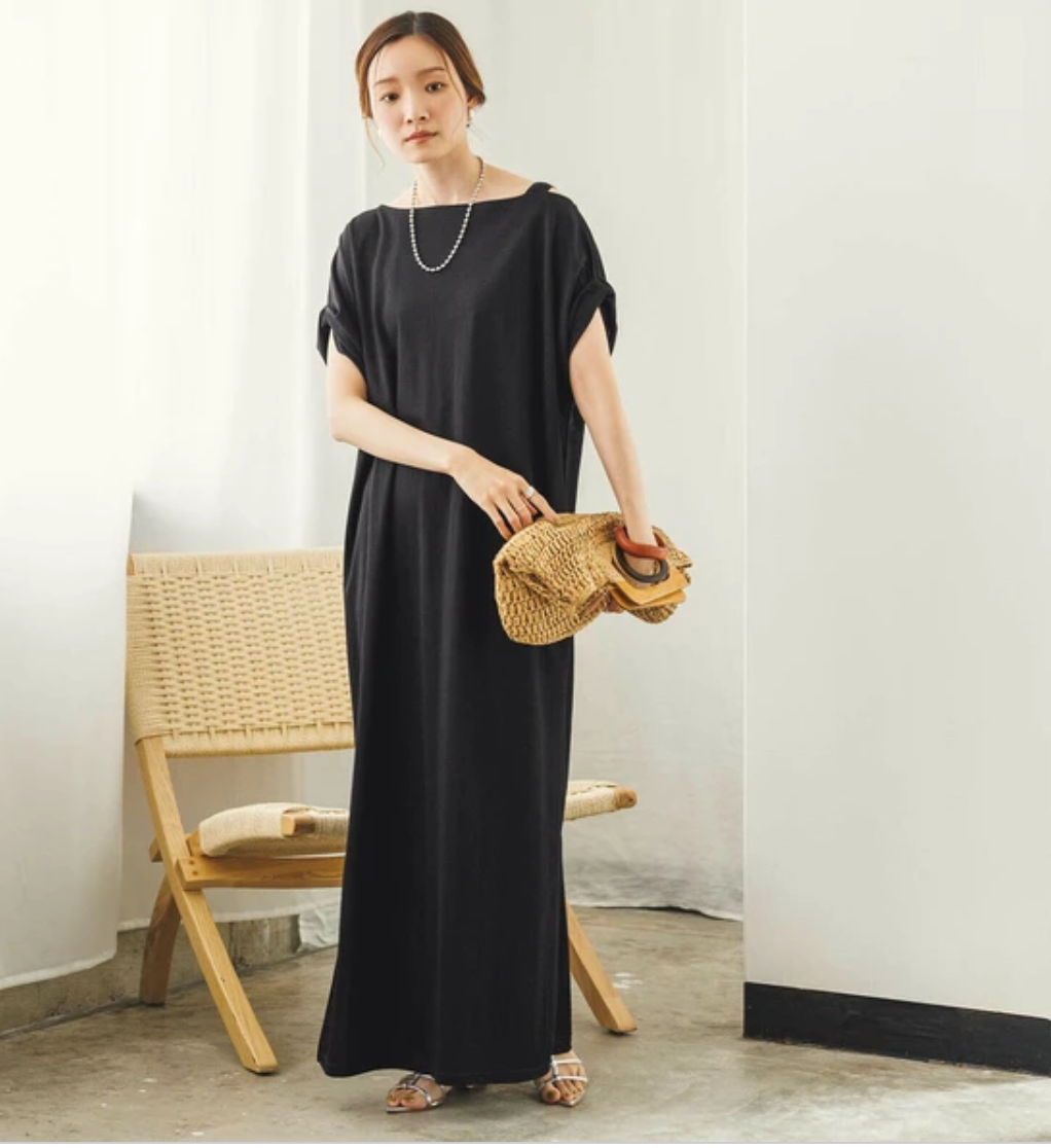 【hunch】アシンメトリーワンピース -ブラック- ※3月26日~4月1日迄に順次発送予定