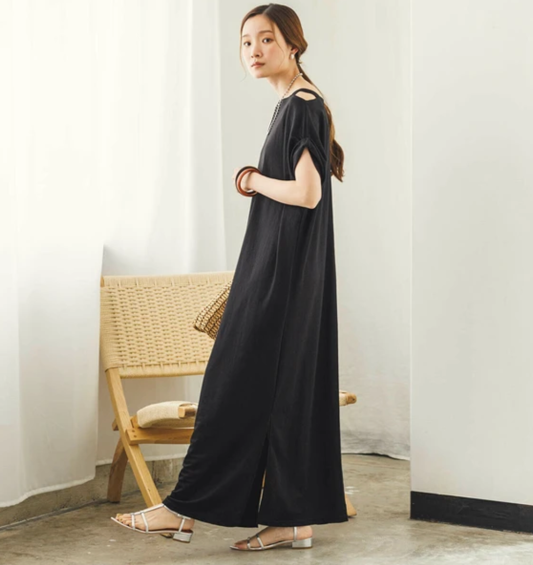 【hunch】アシンメトリーワンピース -ブラック- ※3月26日~4月1日迄に順次発送予定