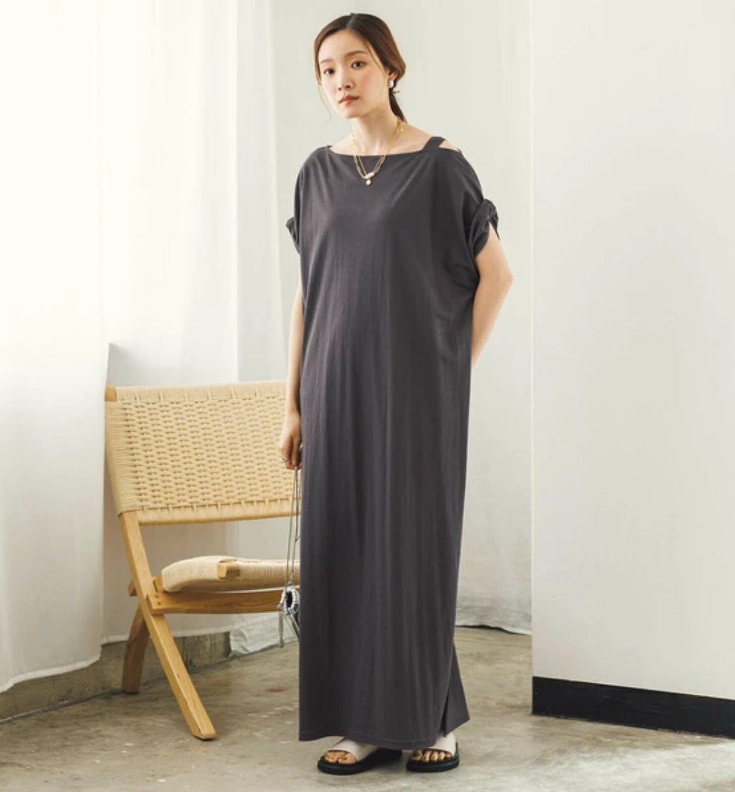 【hunch】アシンメトリーワンピース -チャコール- ※3月26日~4月1日迄に順次発送予定