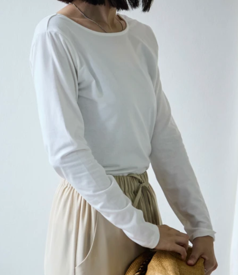 バックオープンロンT -オフホワイト- ※4/9~15迄に順次発送予定