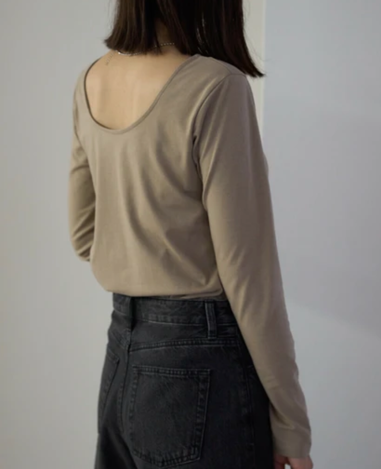 バックオープンロンT -ベージュ- ※4/9~15迄に順次発送予定