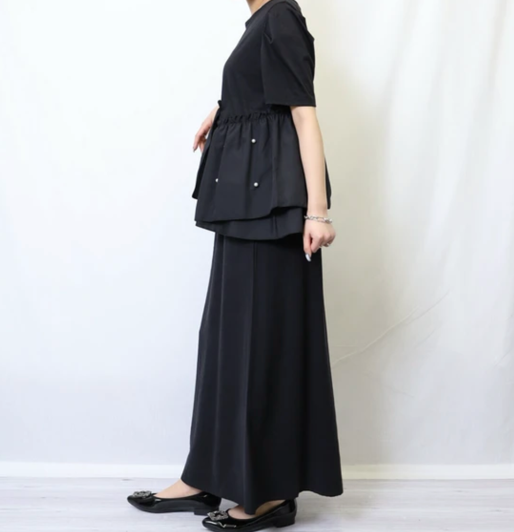 パール付きトップス -ブラック- ※5/28〜6/3頃より順次配送予定
