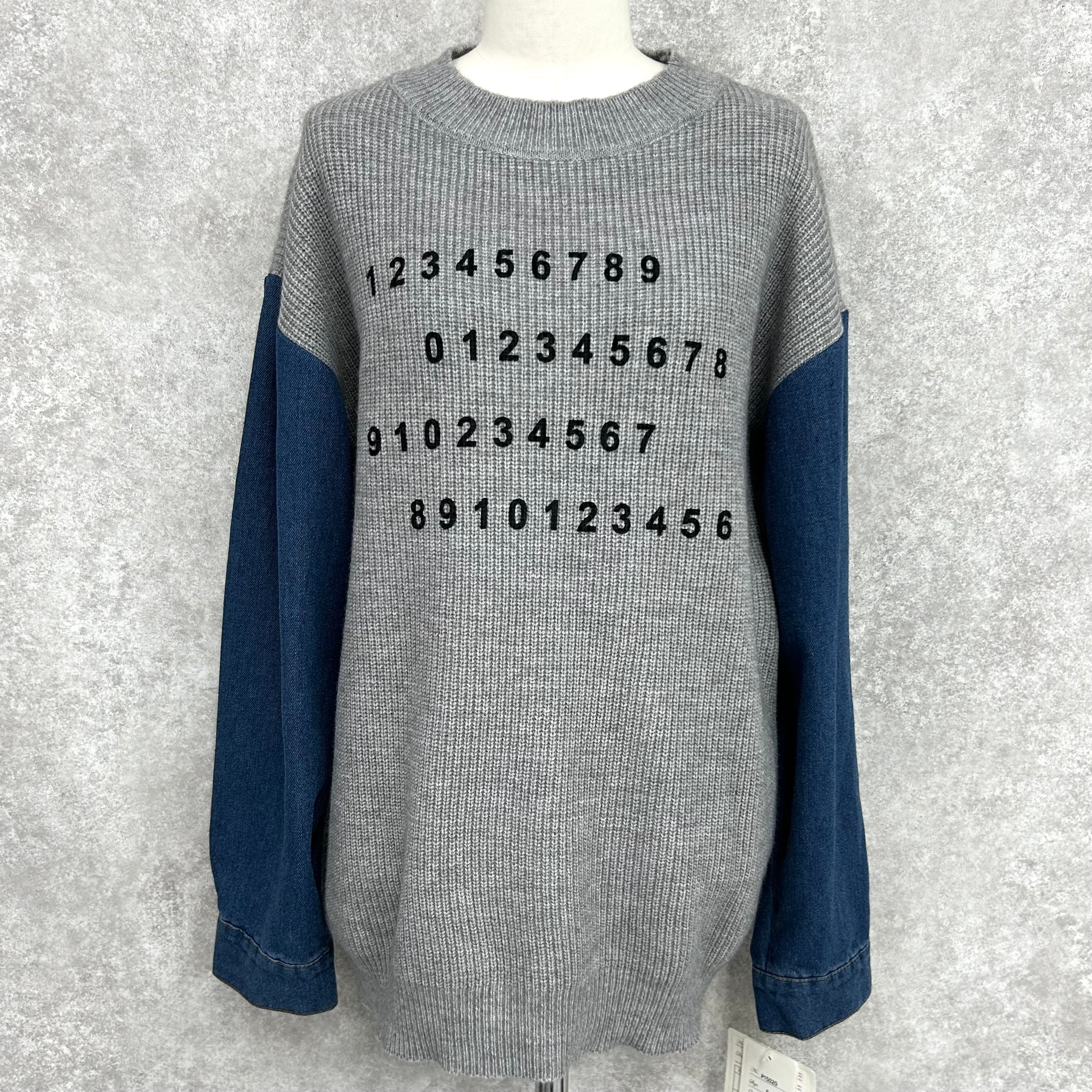 バイカラーロゴニット -グレー- ※ハンガー納品 ※3/19〜25頃より順次発送予定