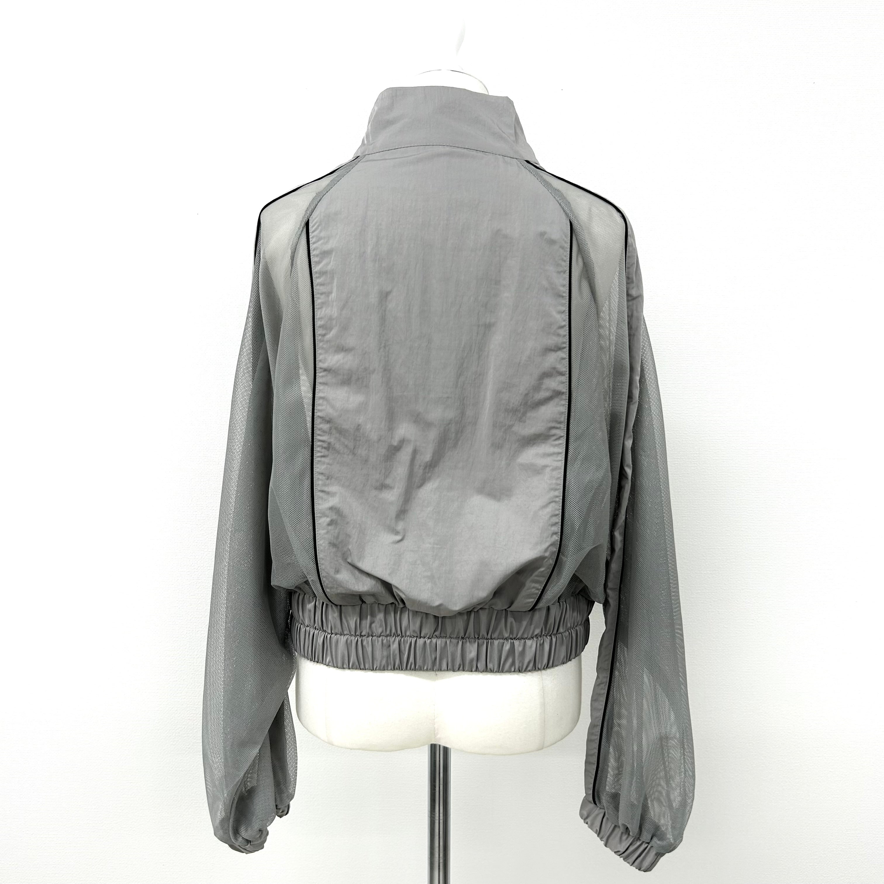 メッシュ配色シアーブルゾン -グレー- ※3/12〜18頃より配送予定