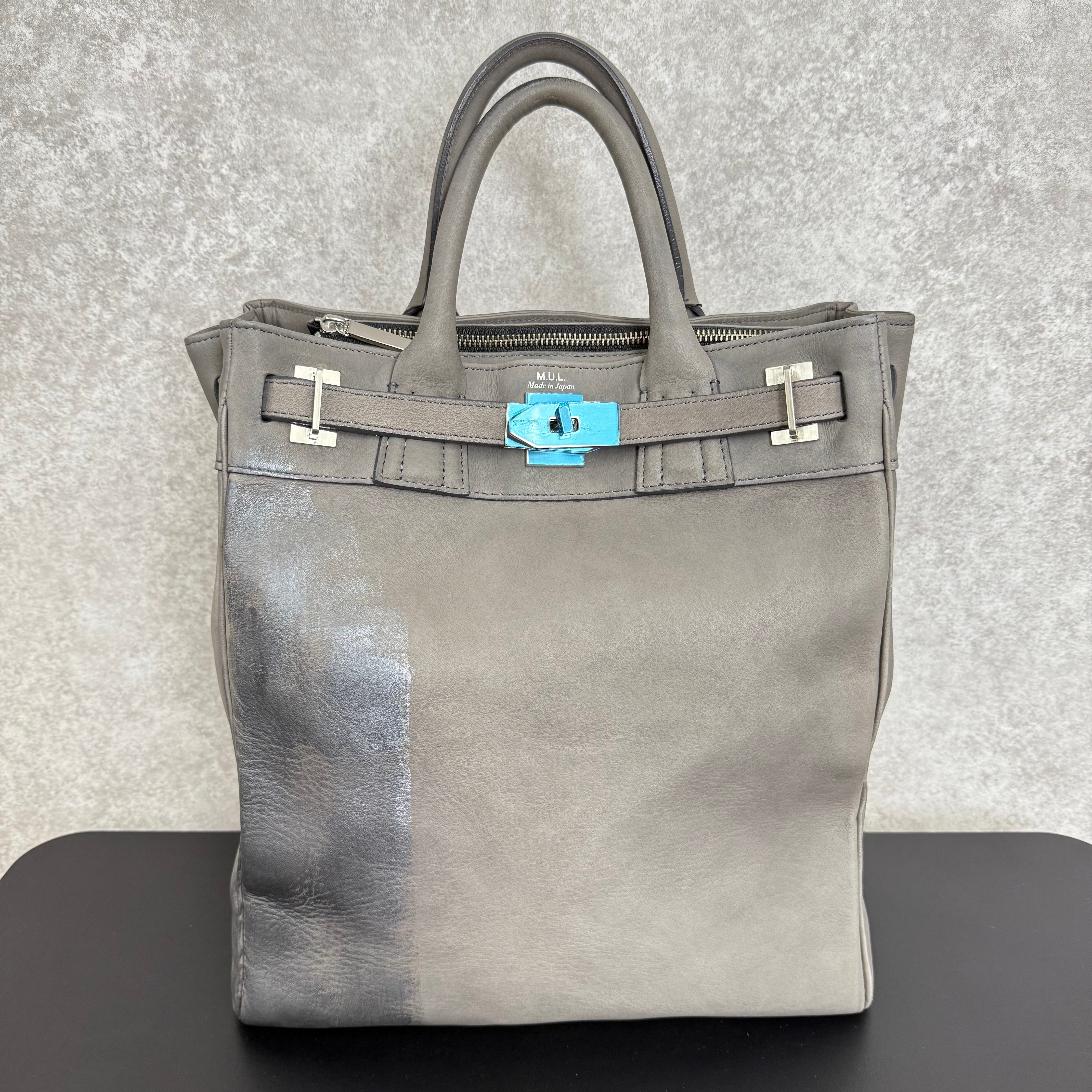 【MUL007】バックパックM ‐グレー‐ オイルレザー 洗い加工 シルバー金具 シルバーライン入り ※7/2〜7/12より事務所から順次発送予定