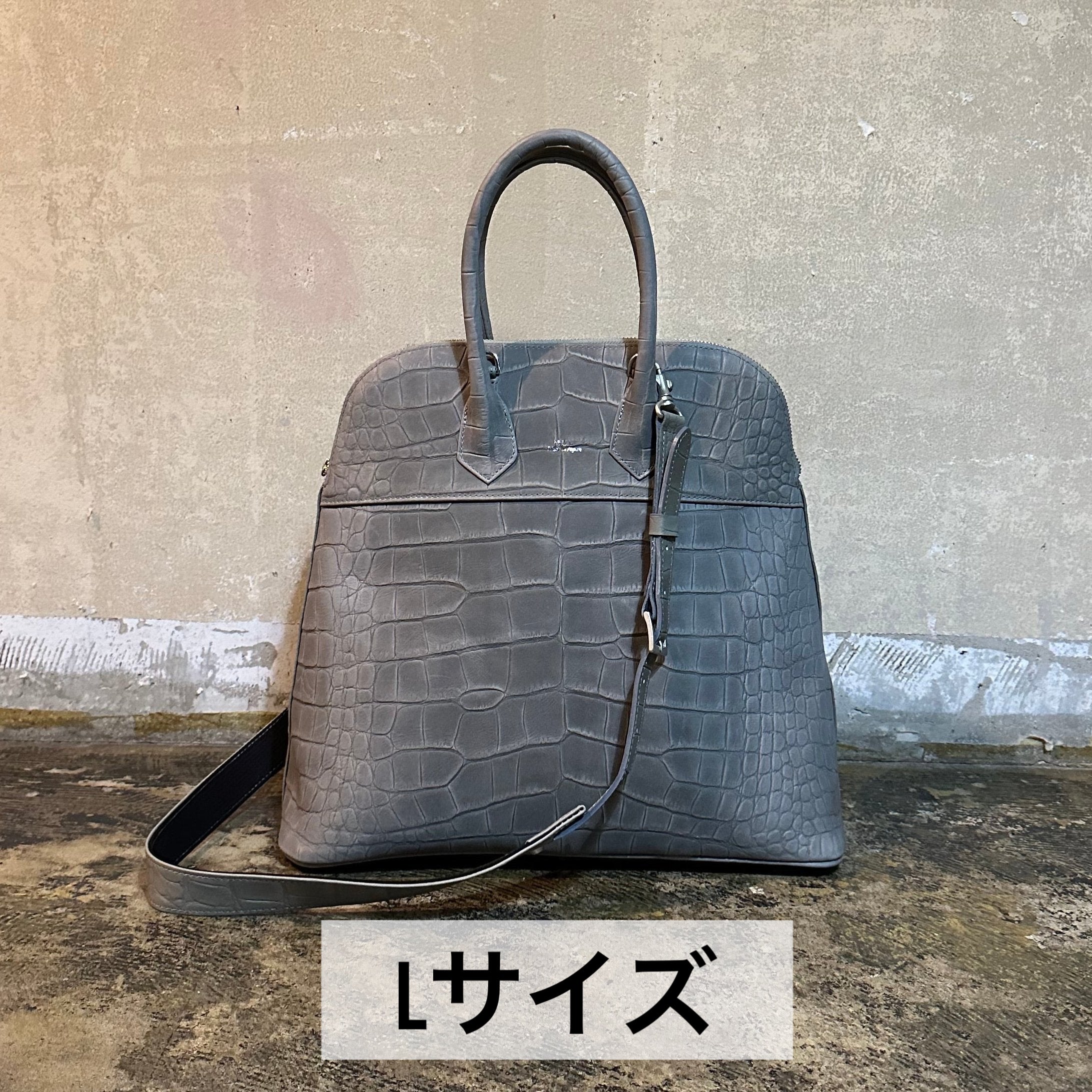 ⚠️予約【M.U.L.】ラウンドトート クロコダイル型押し -アイスグレー- ※R7. 6月末納品予定