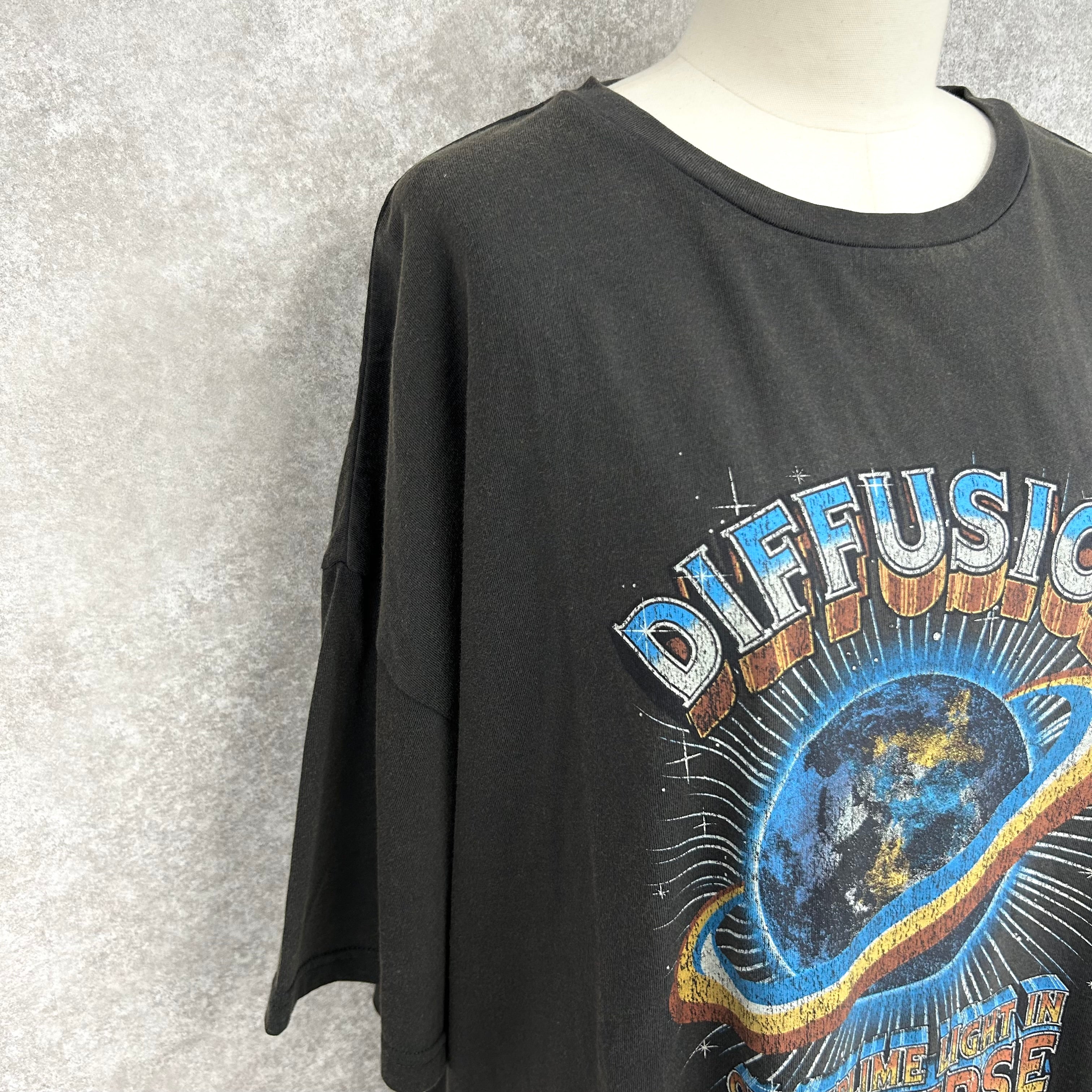 Earth & ロゴプリントTシャツ -スミクロ- ※8/6〜12より配送予定