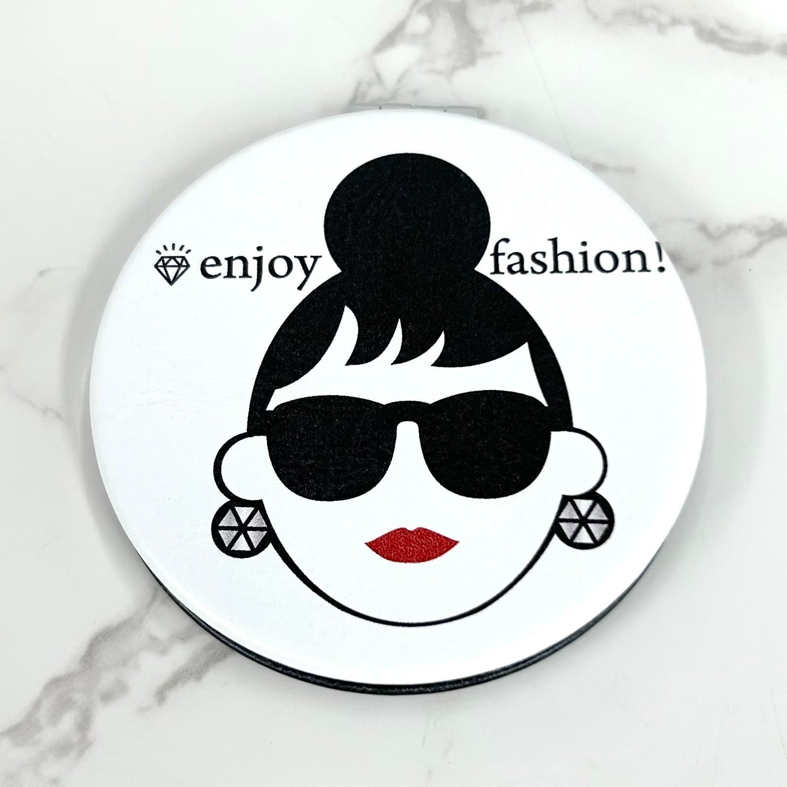 【HAPPYFACE】EMMA顔 折りたたみミラー ホワイト ※6/18〜24迄に順次発送予定