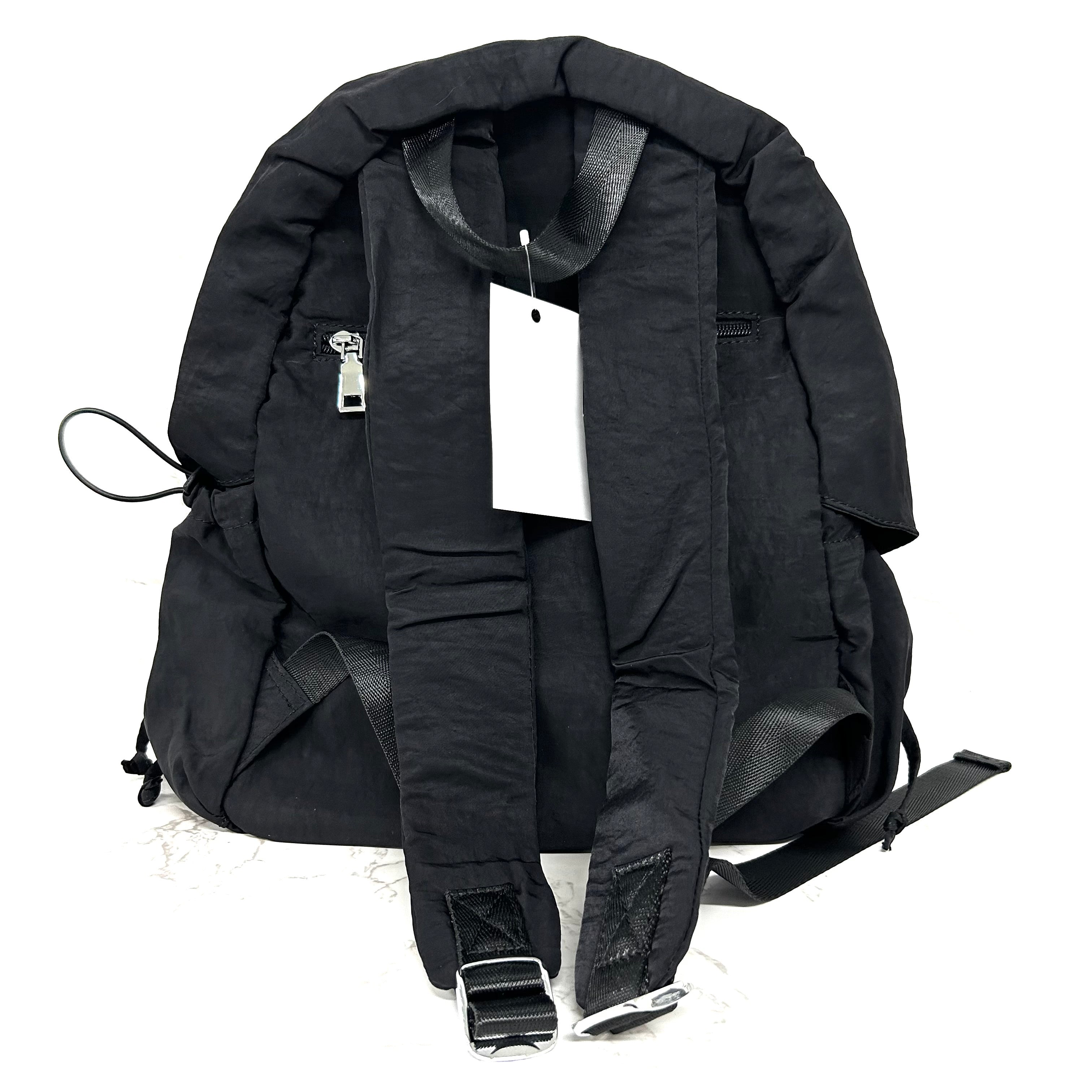 大特価!【Nb0351】ポケットデザインバックパック -ブラック- ※2週間前後で発送予定