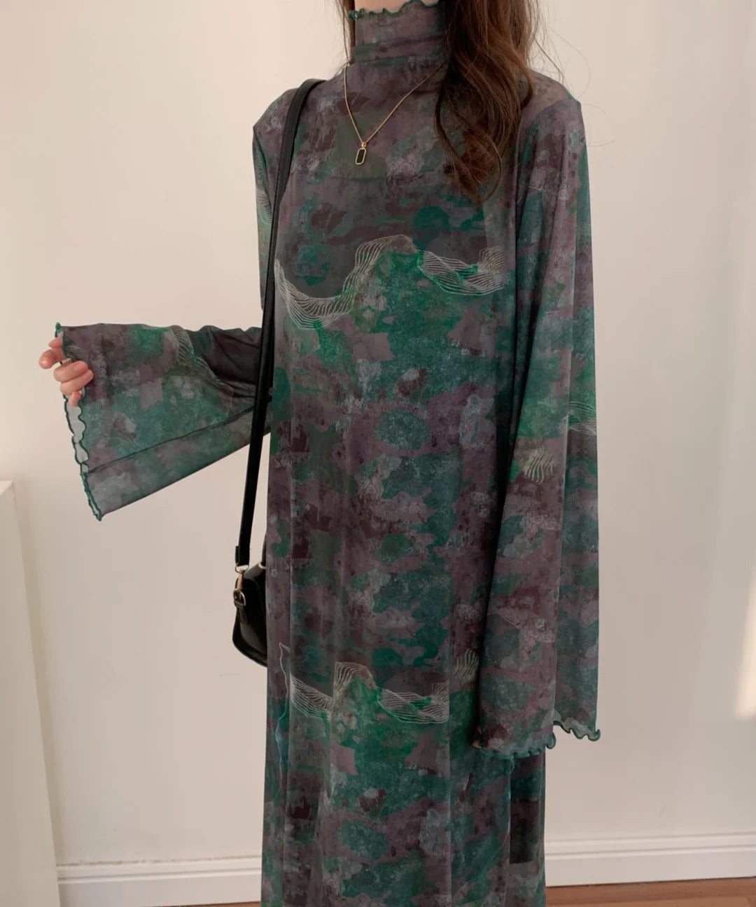 【ABITOKYO】インナーキャミ付きメロウシーズルメッシュシアーロングワンピース グリーン ※5/28-6/3より順次発送