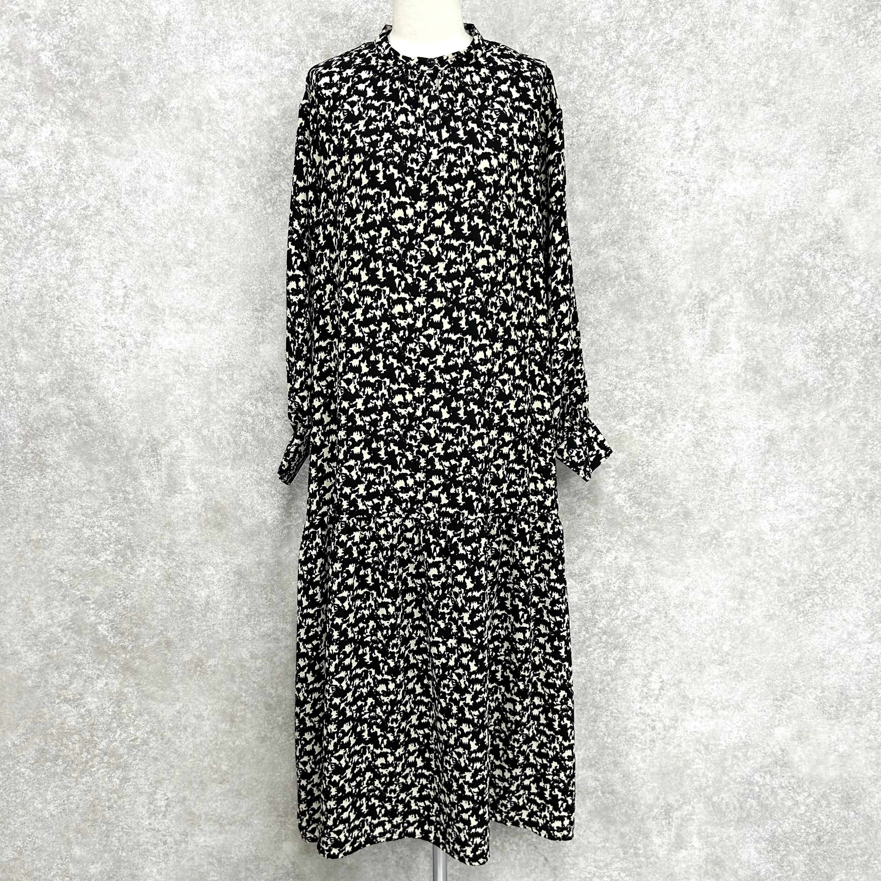 【hunch】厚手ジョーゼット 柄ワンピース -ブラック- ※10/22-28配送予定