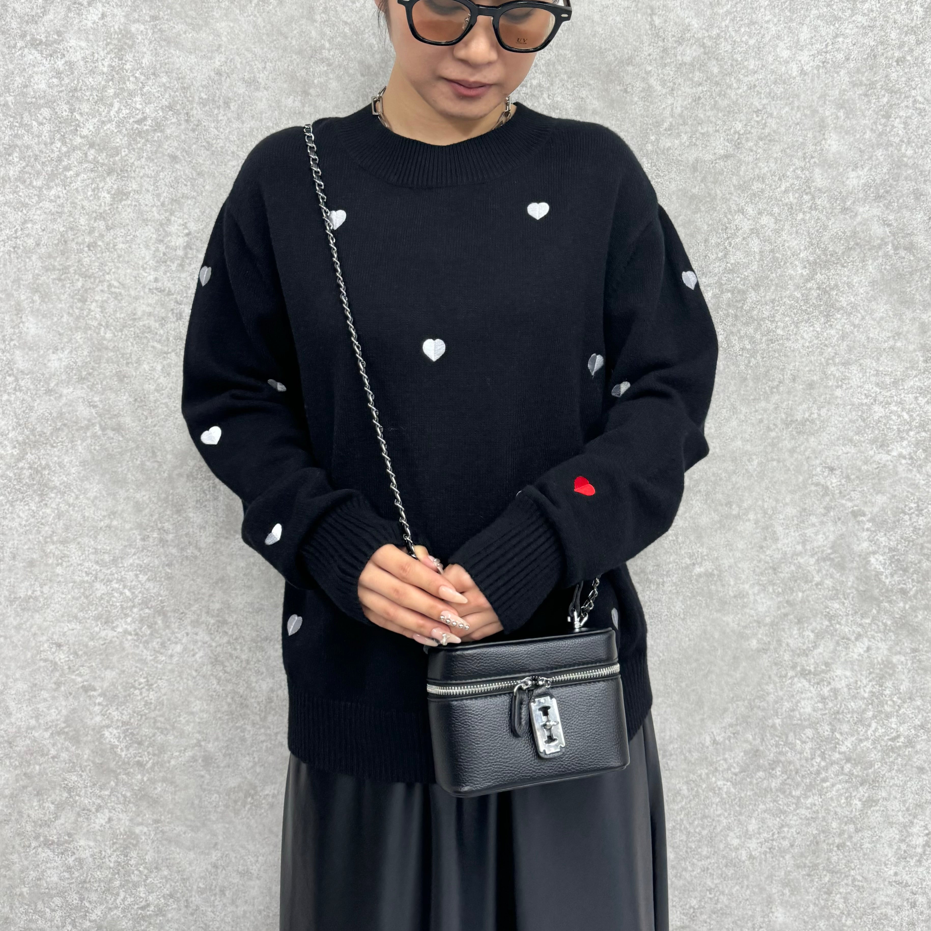 【PRIORITY】ハート柄ニット クロ 38サイズ ※9月下旬より順次発送