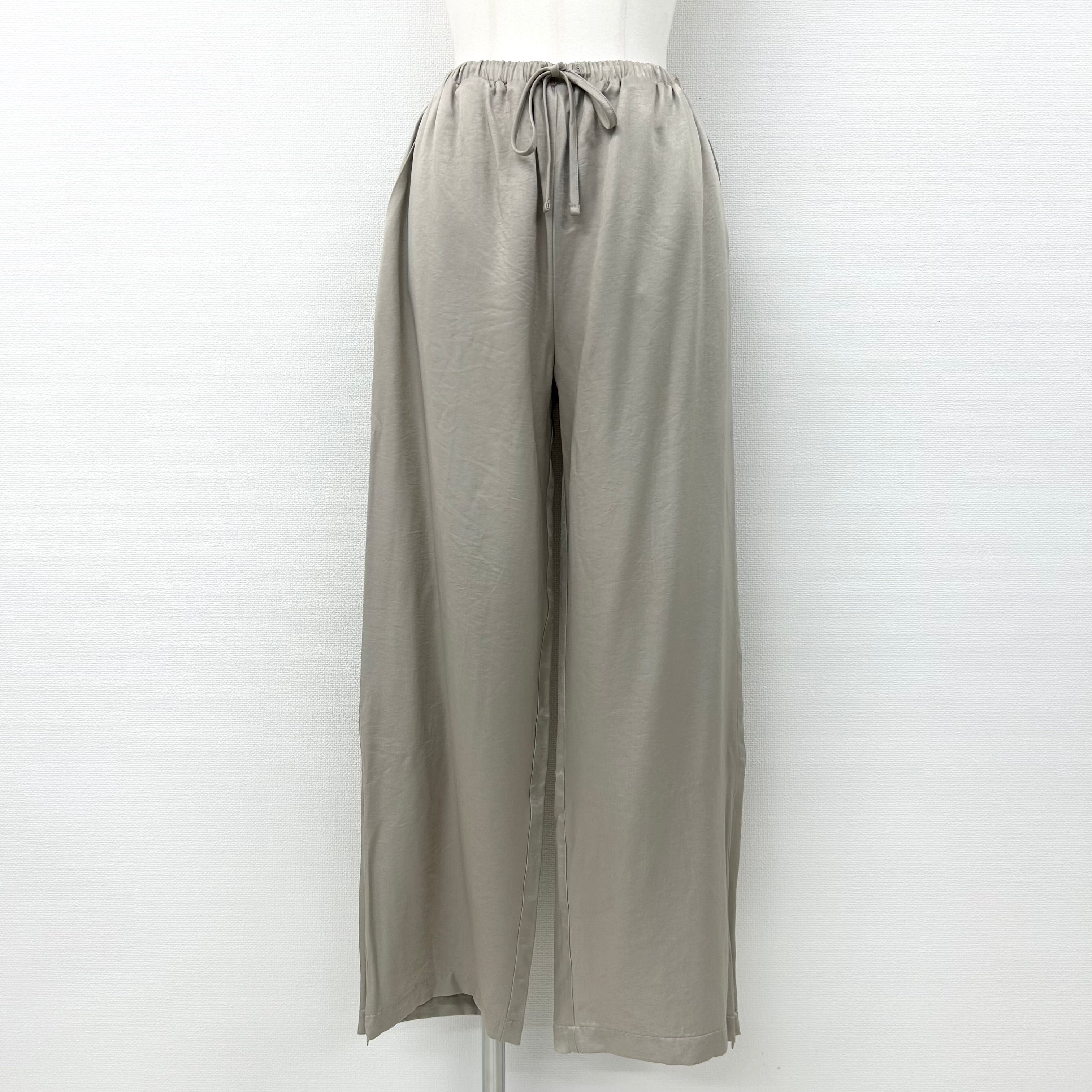 サテンルーズパンツ -ベージュ- ※2/18-24頃より順次発送予定