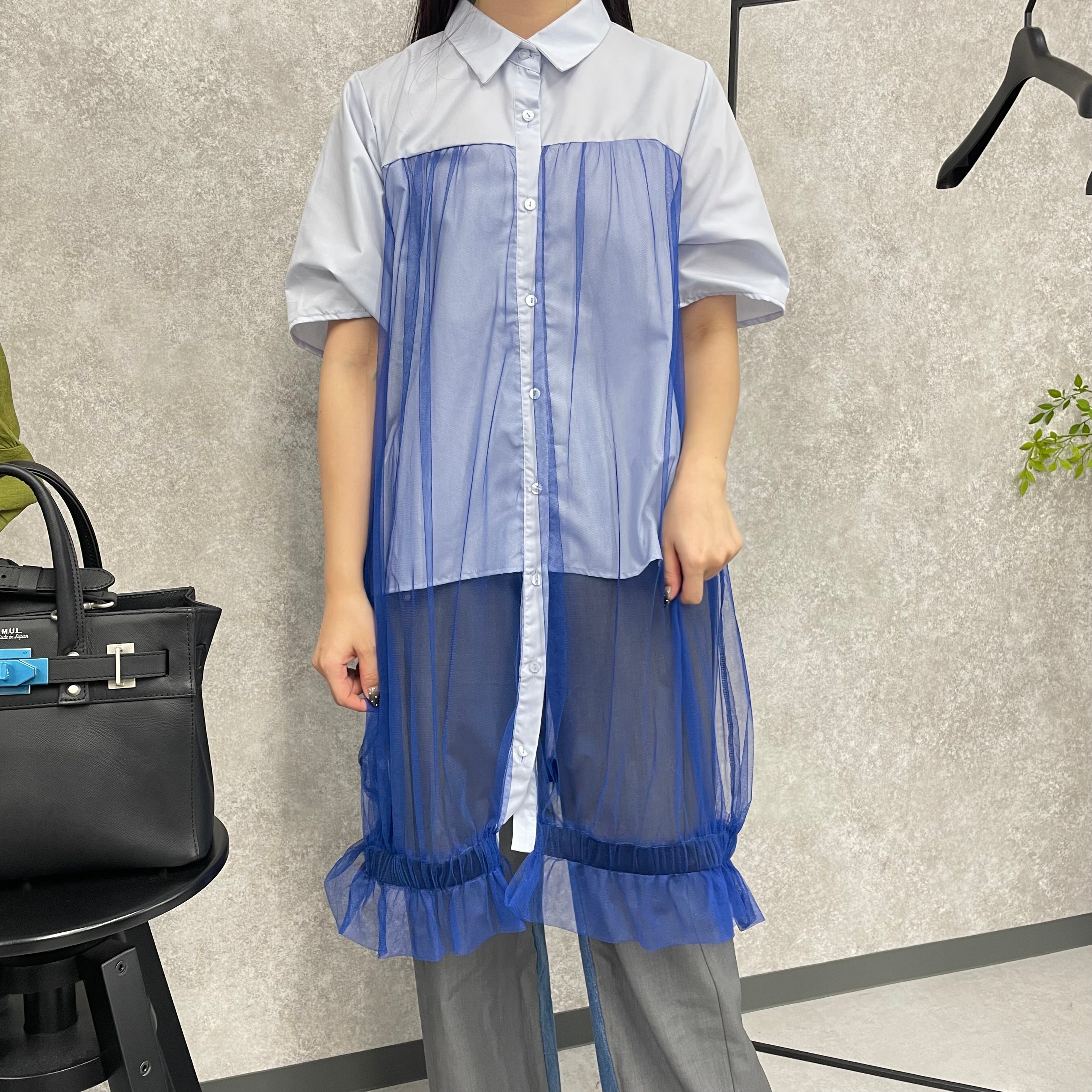 チュール切り替えシャツ ブルー ※6/18-24より順次発送