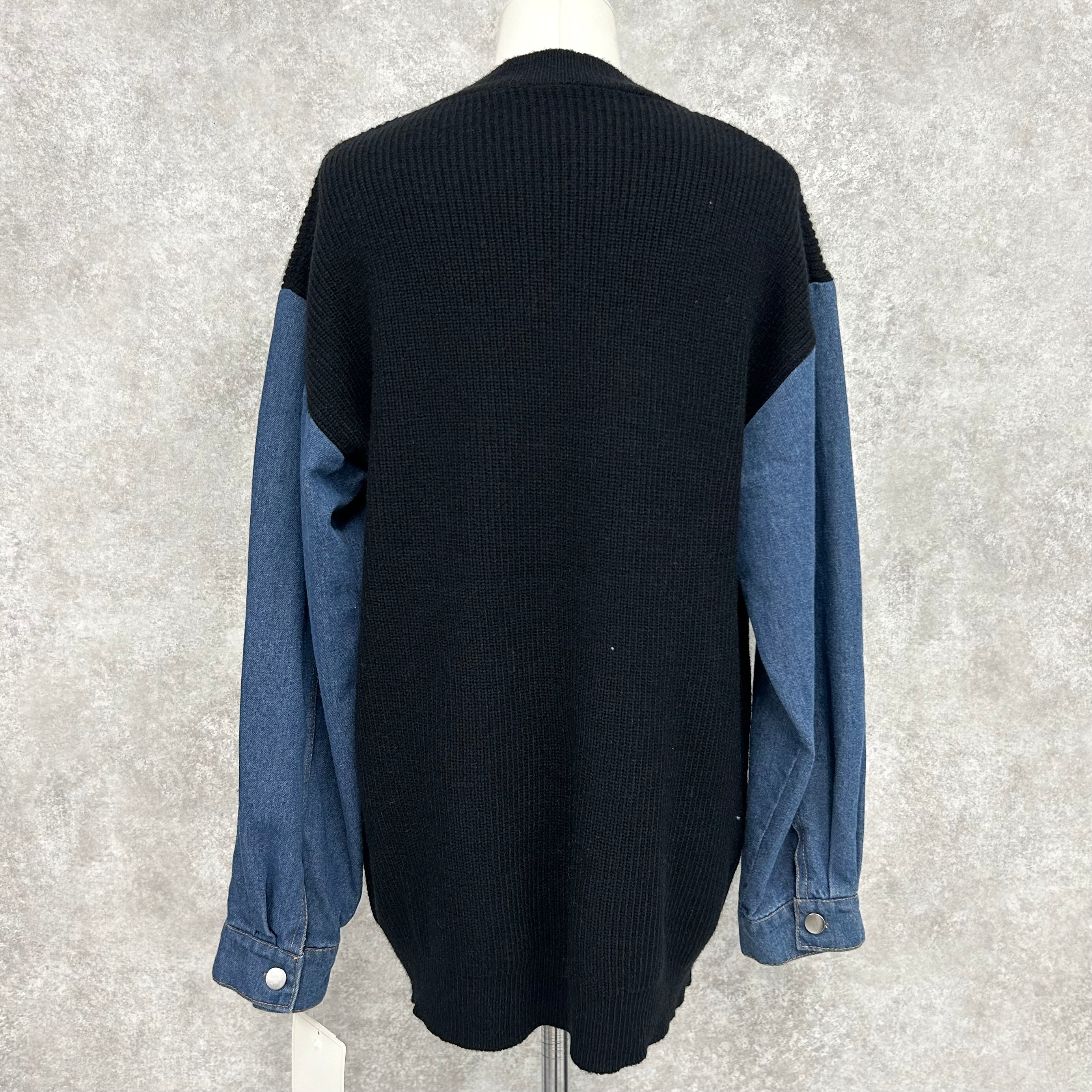 バイカラーロゴニット -ブラック- ※ハンガー納品 ※3/19〜25頃より順次発送予定