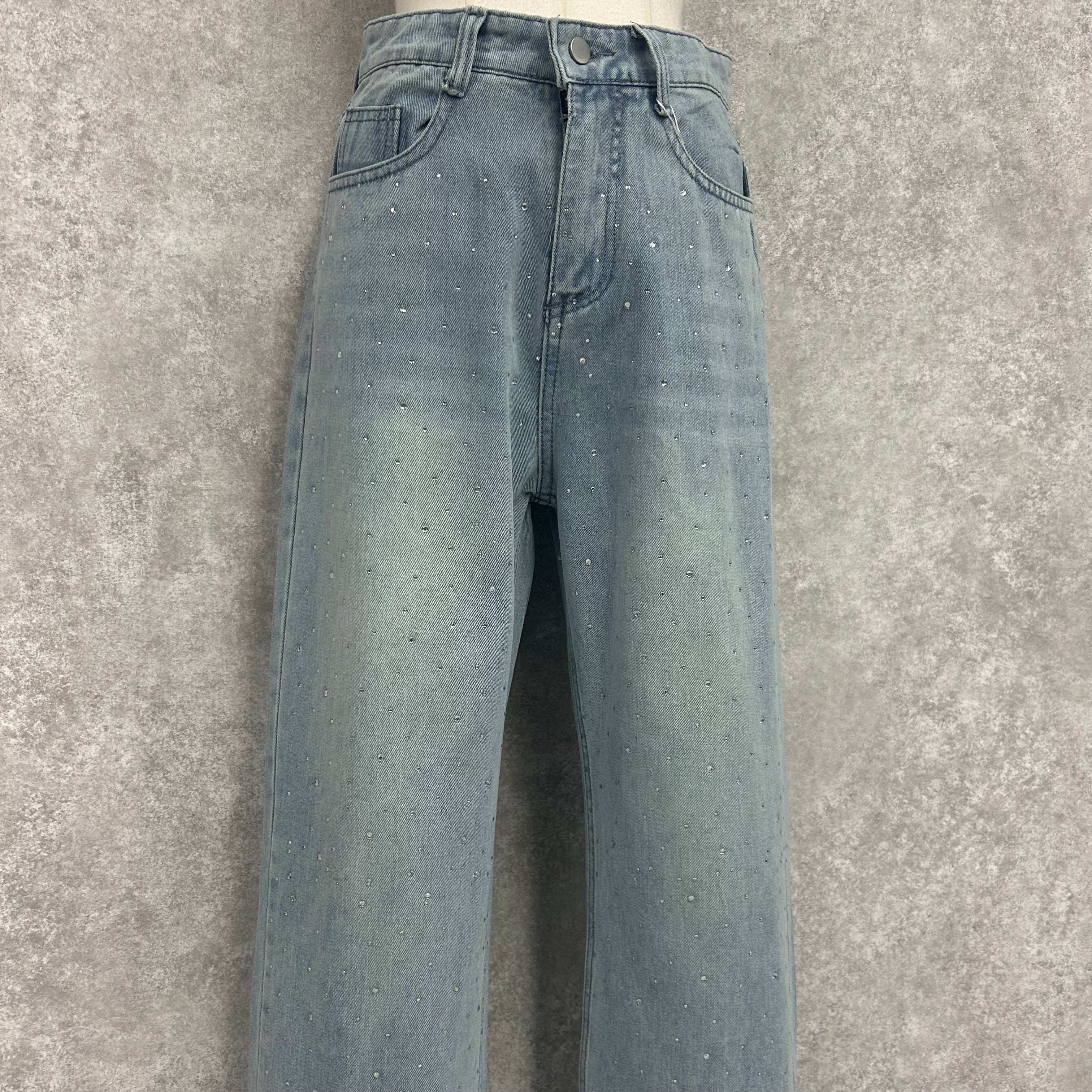 ラインストーン付きデニムパンツ ※7/30〜8/5迄に順次発送予定