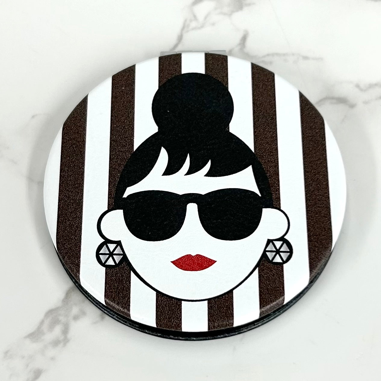 【HAPPYFACE】EMMA顔 折りたたみミラー ストライプ ※6/18〜24迄に順次発送予定