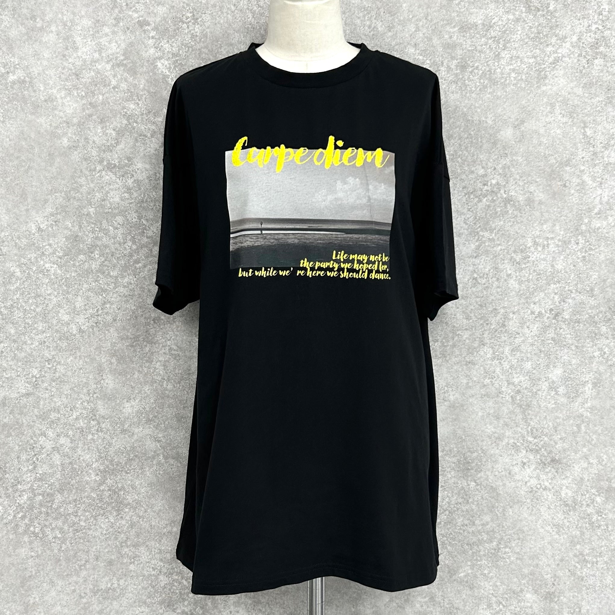天竺フォトプリント×カラーロゴオーバーサイズTシャツ -ブラック- ※7/30〜8/5順次発送予定