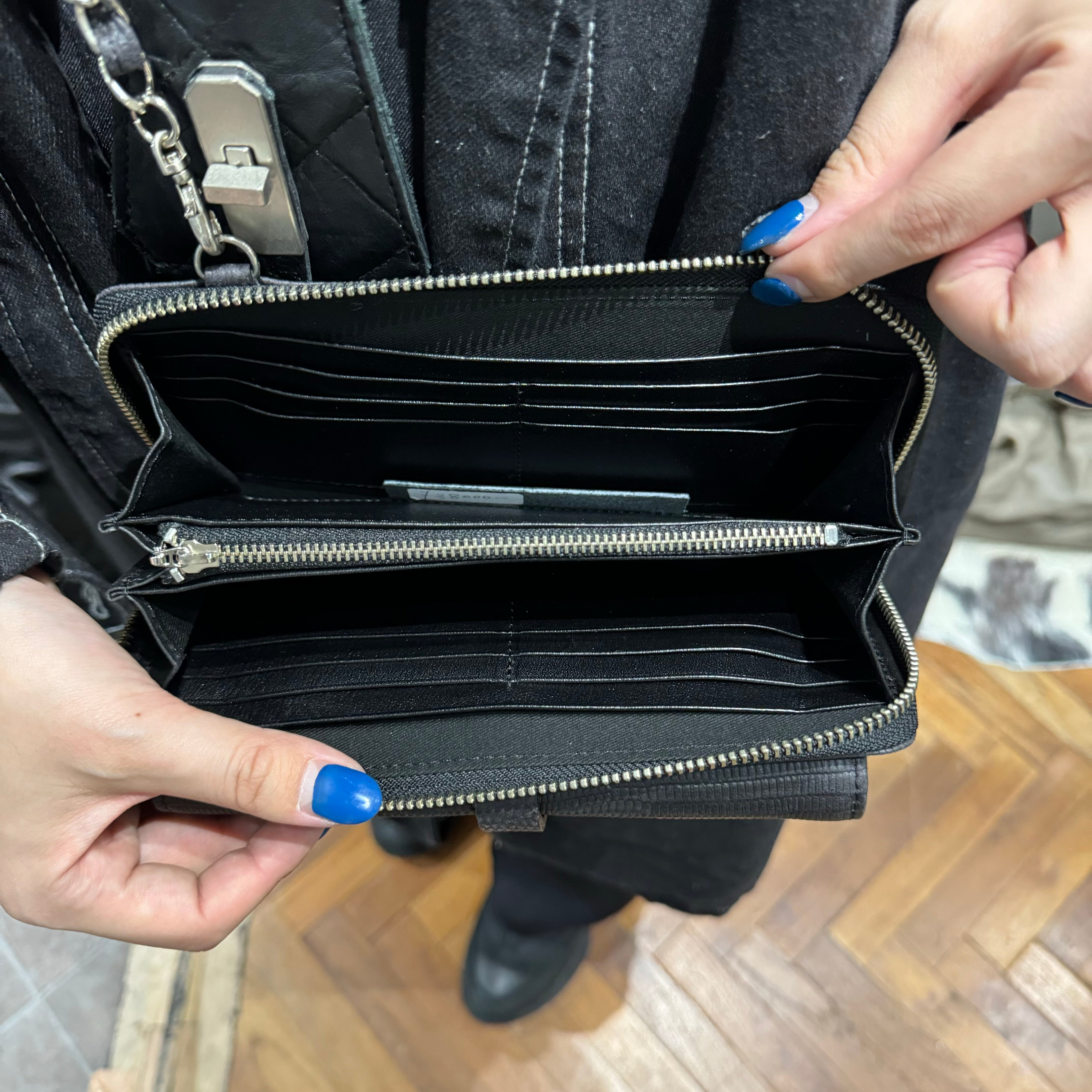 ⚠️予約【M.U.L.】 ウォレットショルダー -vintage ブラック- ※R7. 6月末納品予定