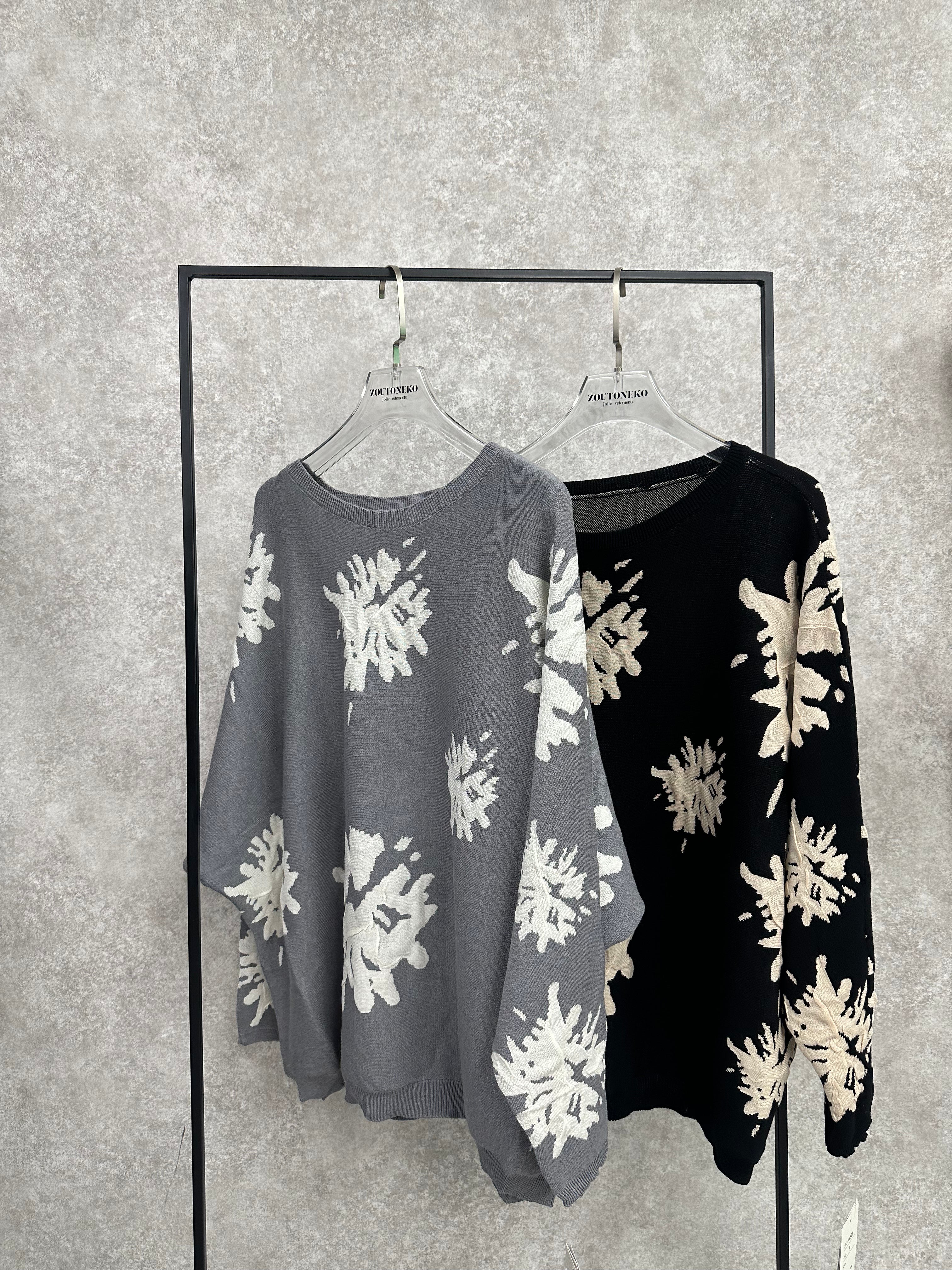 お花ニット -グレー- ※10/29-11/4頃より順次発送 ※ハンガー納品