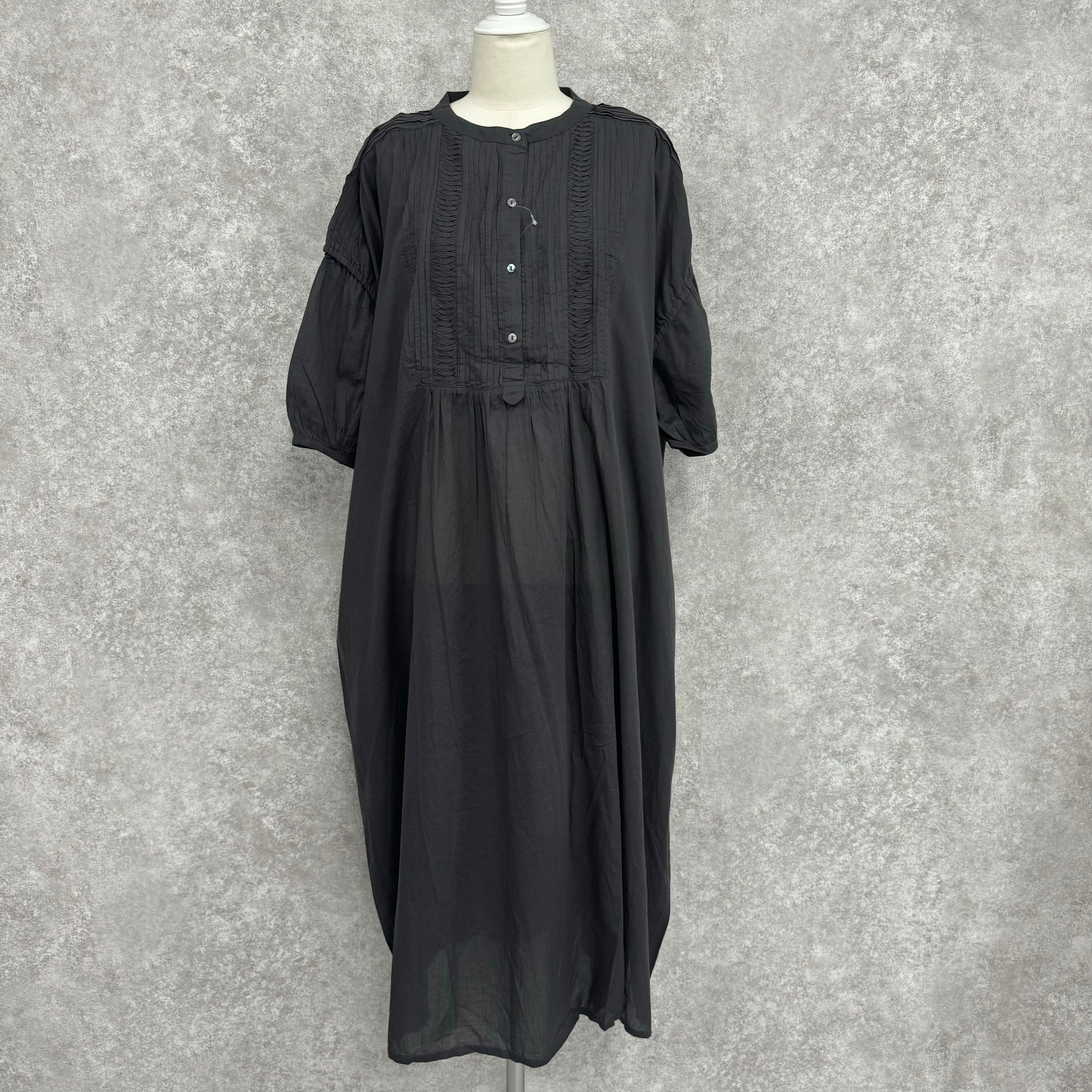 【Teracce summer SALE 】ブザムピンタックルーズワンピース -チャコール- ※8/27-9/2より順次発送予定