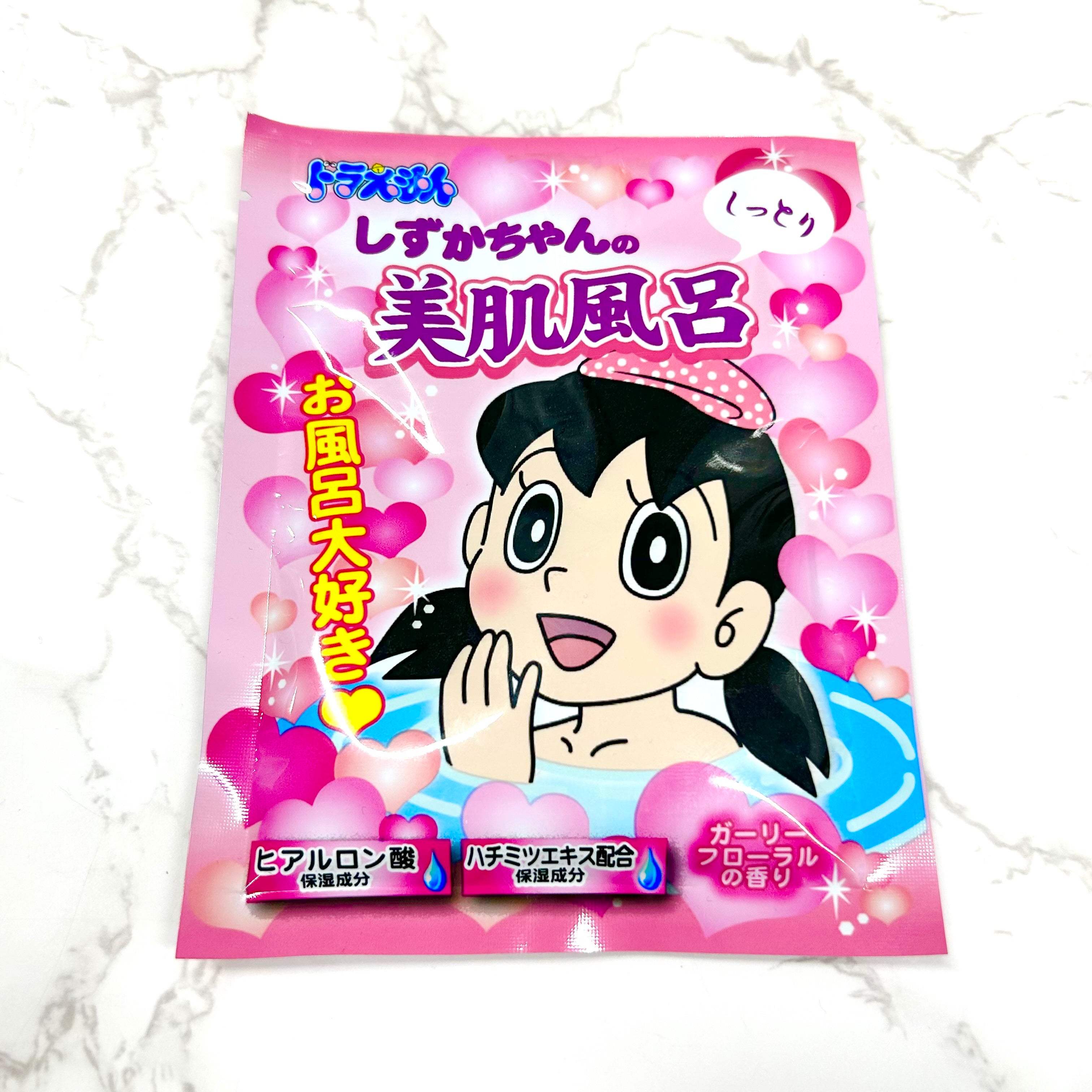 【Z1901】ドラえもんバスパウダー しずかちゃんのしっとり美肌風呂 ガーリーフローラルの香り ※6/18~24迄に順次発送予定