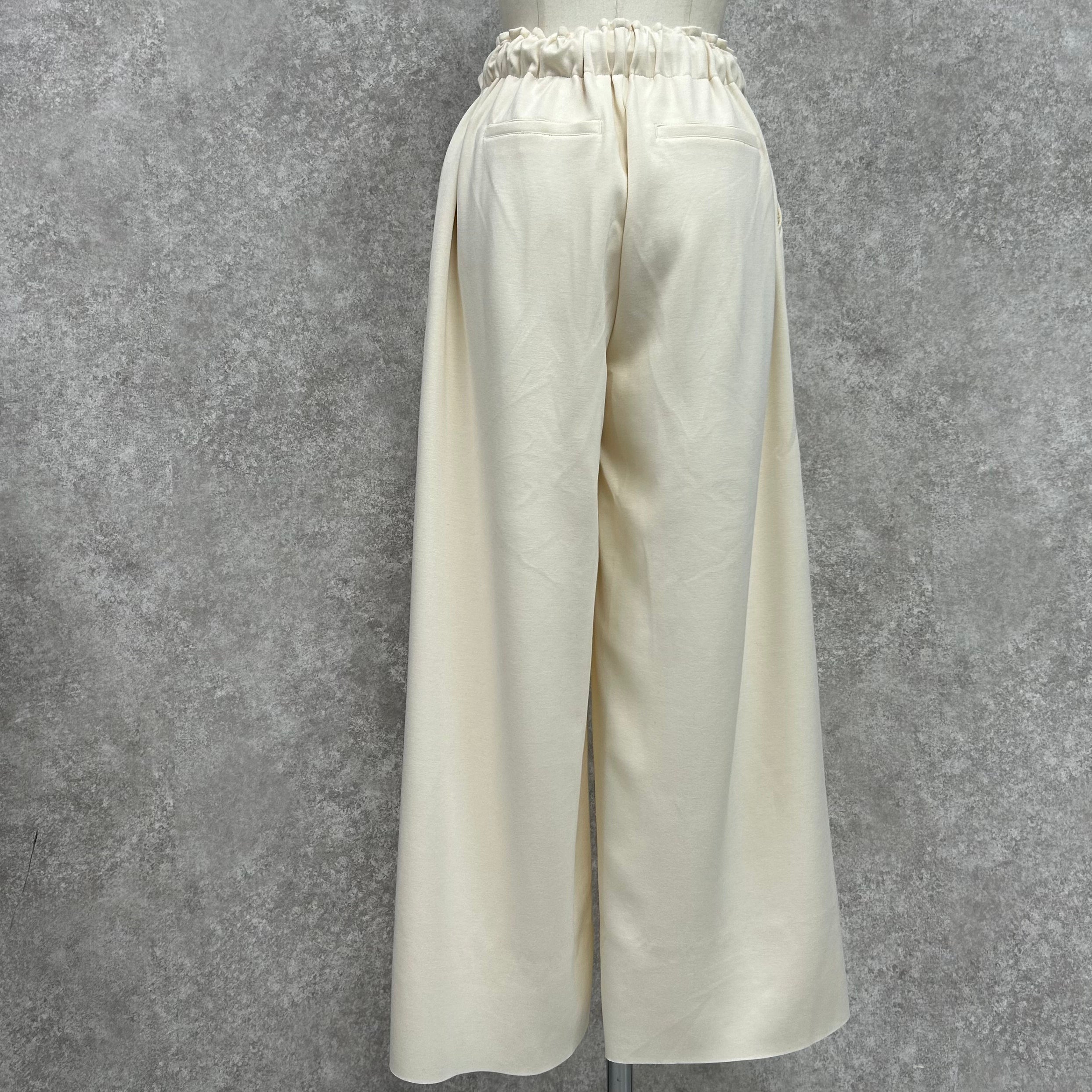 ワイドストレートスウェットパンツ -オフホワイト- ※4/30~5/6迄に順次発送予定