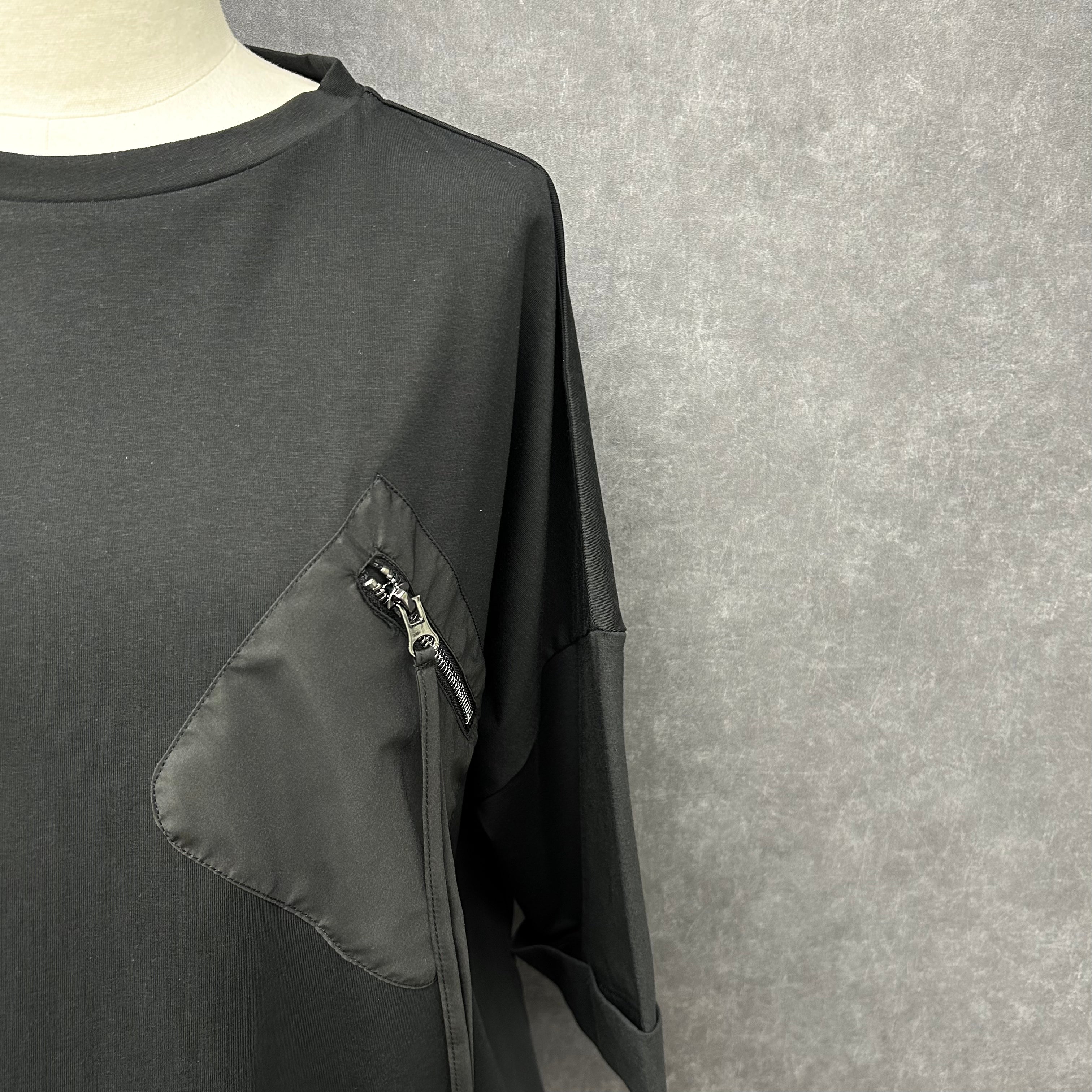 【Ashley &Bros】胸ポッケzip tee -ブラック- ※10/22-28より配送予定