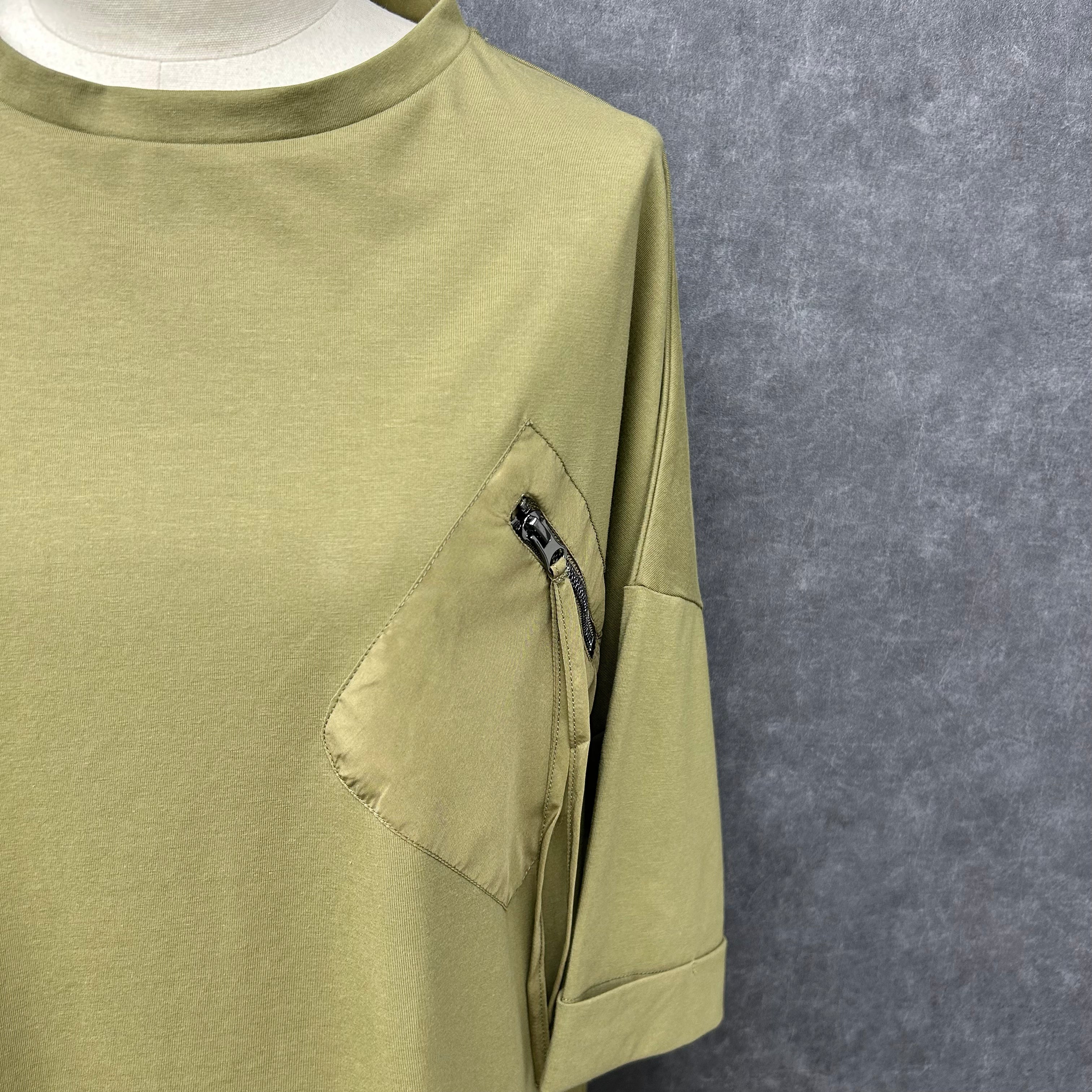【Ashley &Bros】胸ポッケzip tee -カーキ- ※10/22-28より順次発送予定
