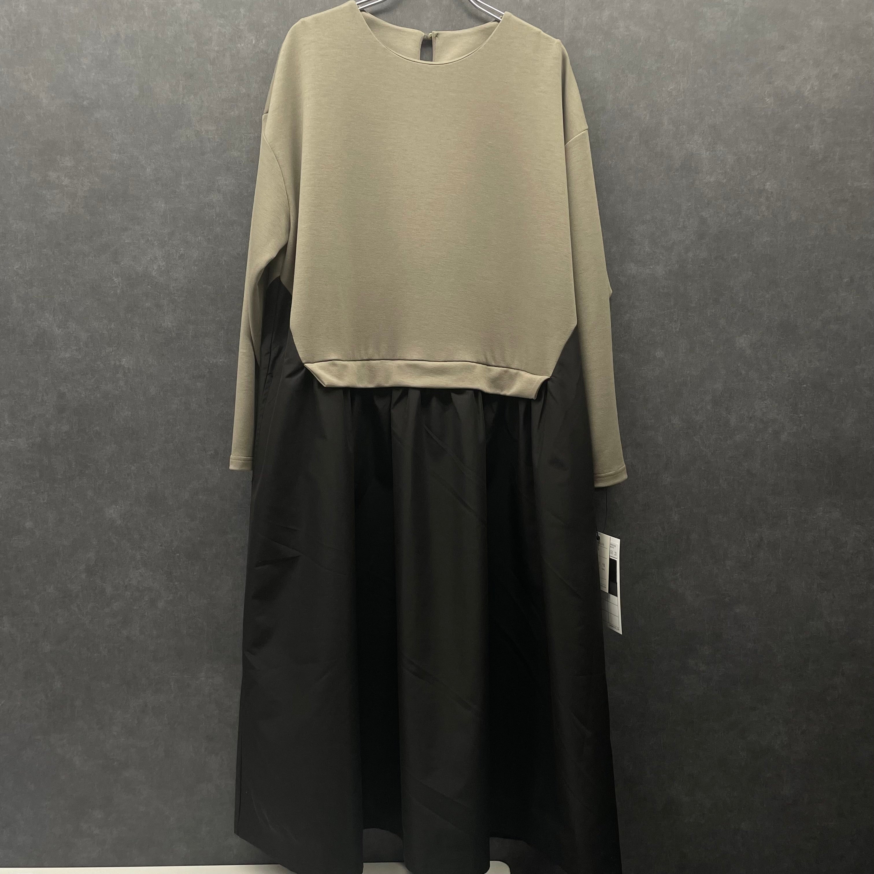 【予約】切替ワンピース -カーキ- ※ハンガー納品 ※1月上旬〜中旬頃より順次発送予定
