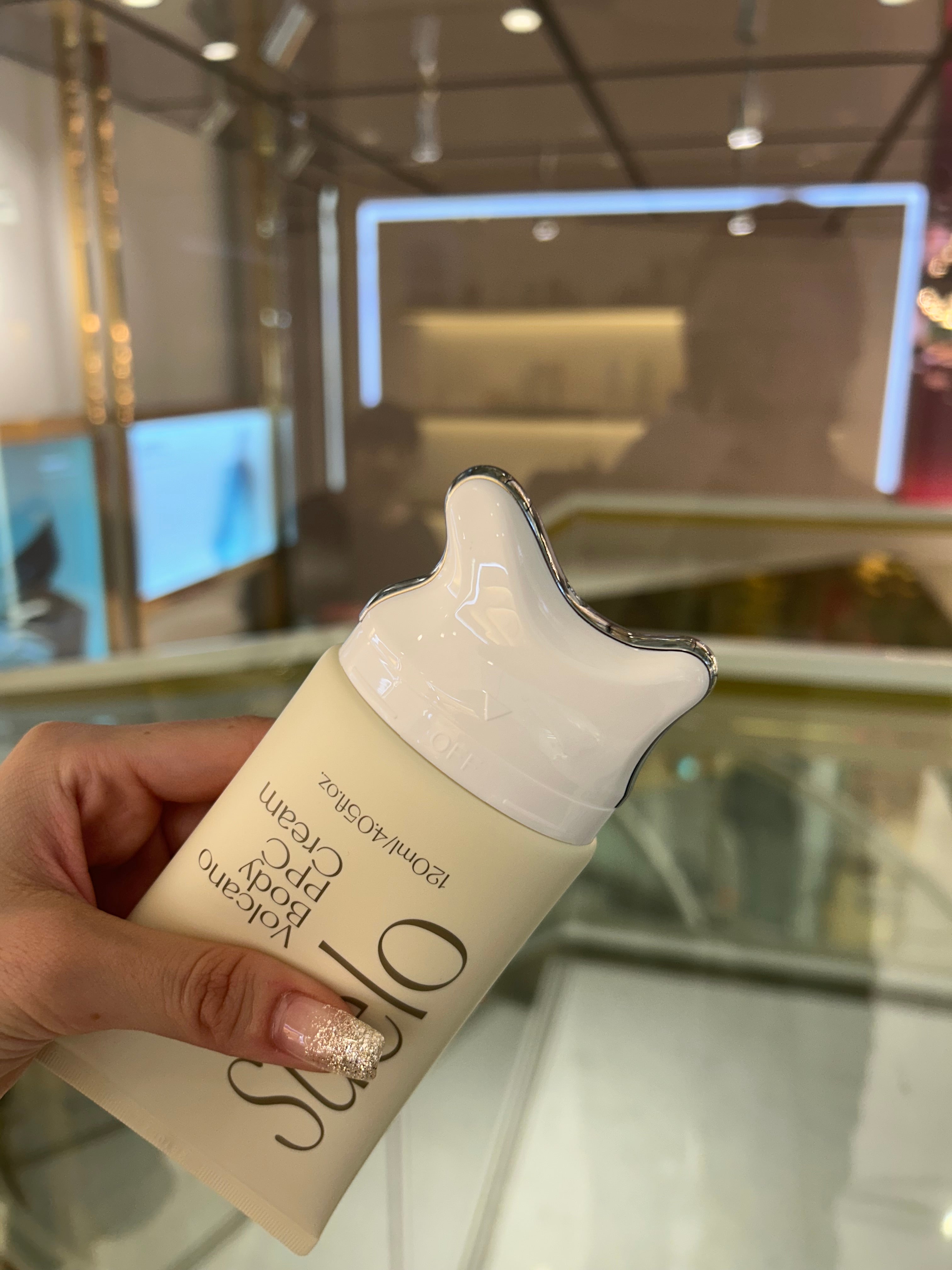【特典付き🎁】【SUELO】 VOLCANO BODY SLIMMING PPC CREAM 120ml (マッサージクリーム) ※7/8〜7/19迄に順次発送予定