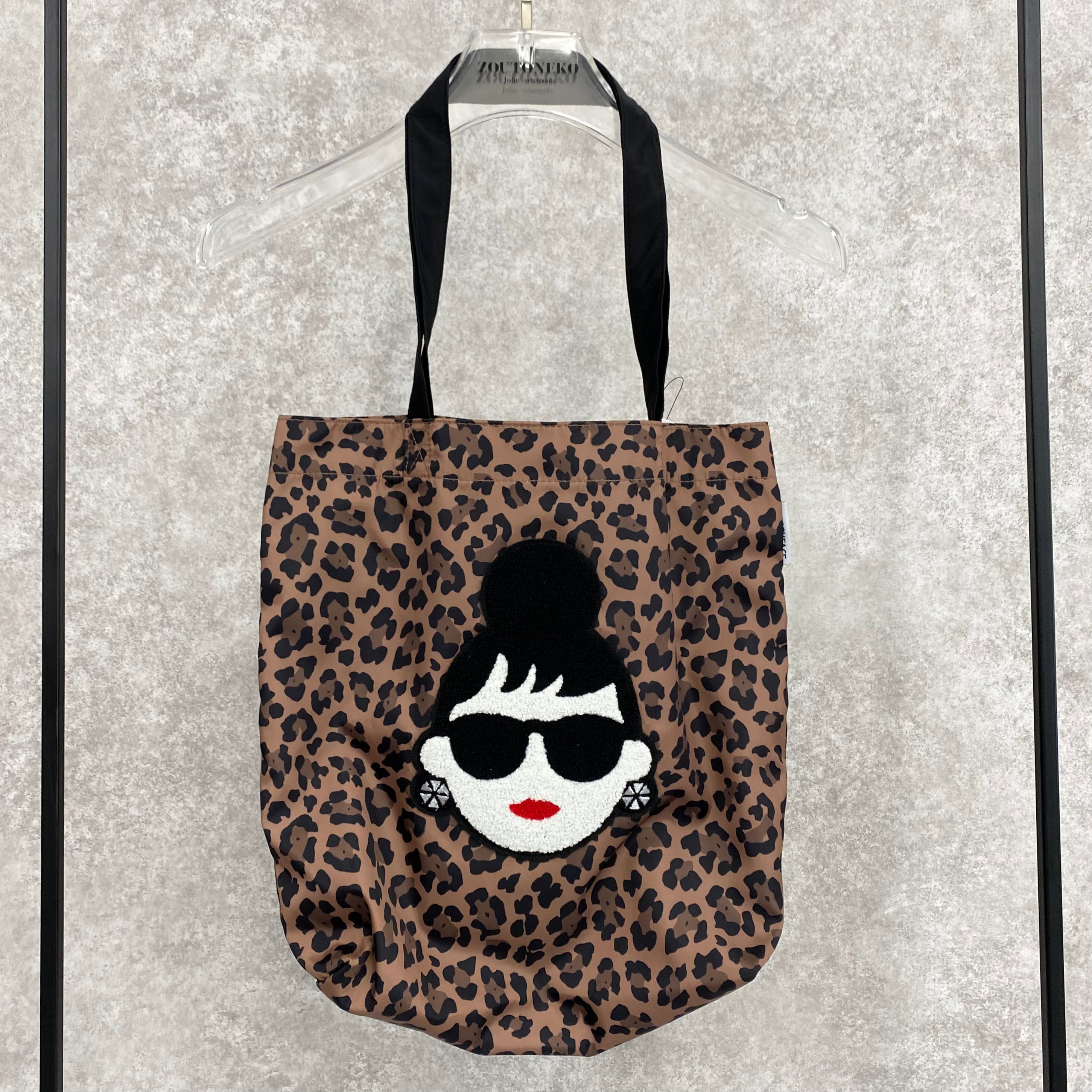 【HAPPYFACE】EMMA フェイス刺繡新トートバッグ ヒョウ柄ブラウン　※7/30〜8/5迄に順次発送予定