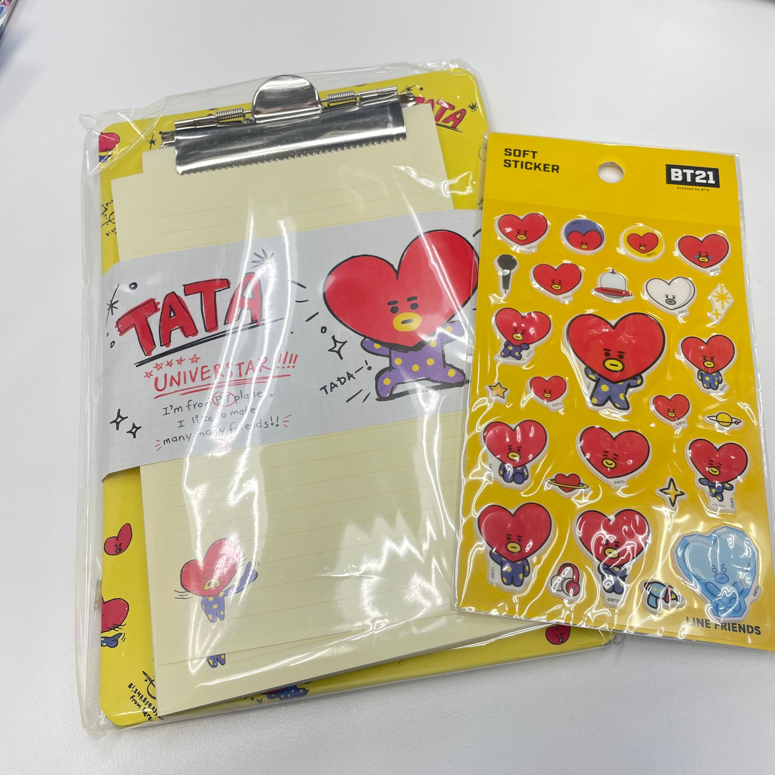 BT21 TATA バインダー＆ステッカーセット ※事務所発送