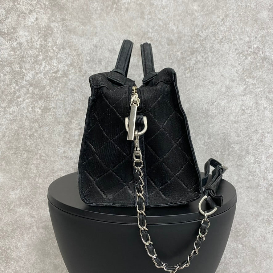 【MUL106-WH】キューブショルダー デニムレザーキルティング(ブラック) ホワイトライン　※10/29〜11/2より弊社事務所から順次発送