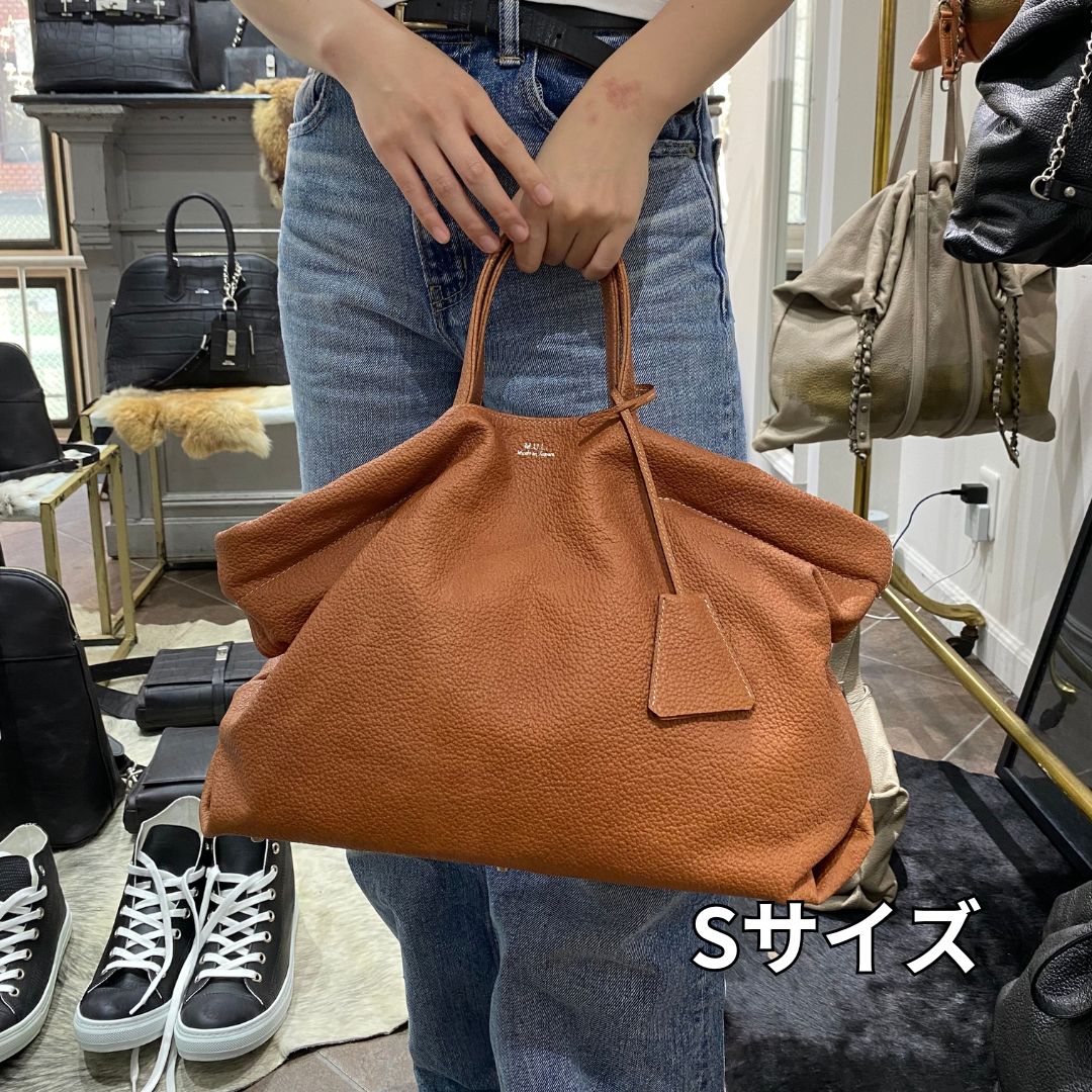 ⚠️予約【M.U.L.】ベントトート シボ型押し -オレンジ-　※R7. 6月末納品予定