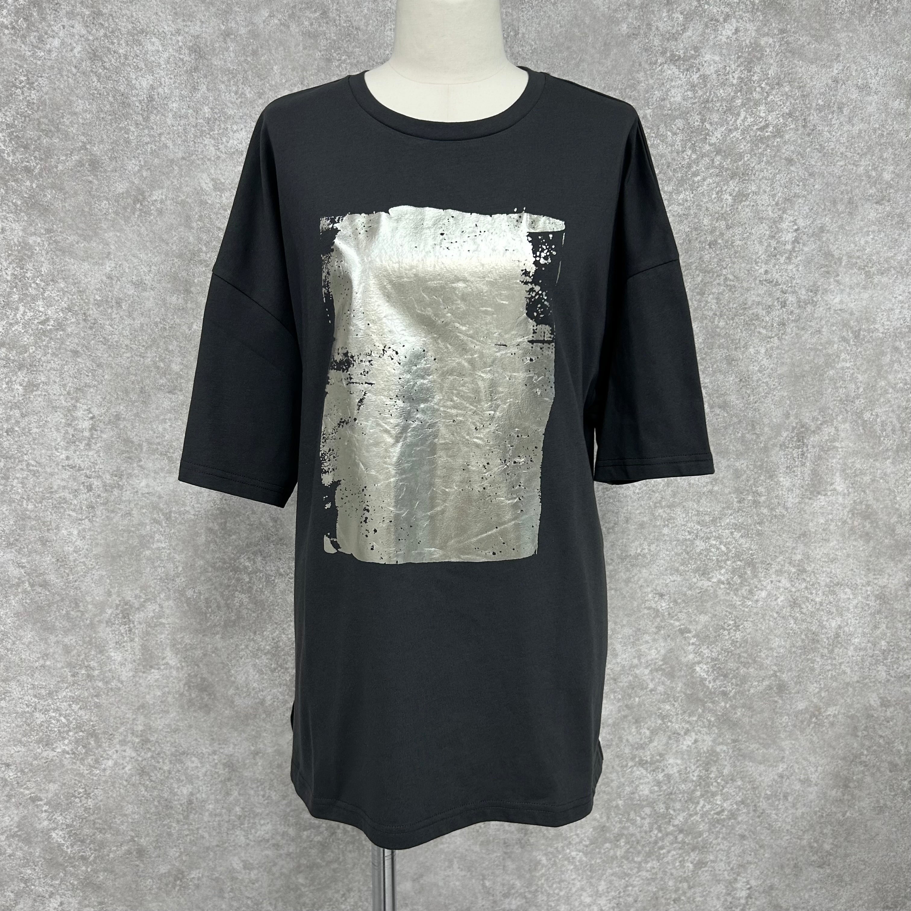 プリントBIG Tシャツ -ブラック-　 ※7/30-8/5迄に順次発送予定
