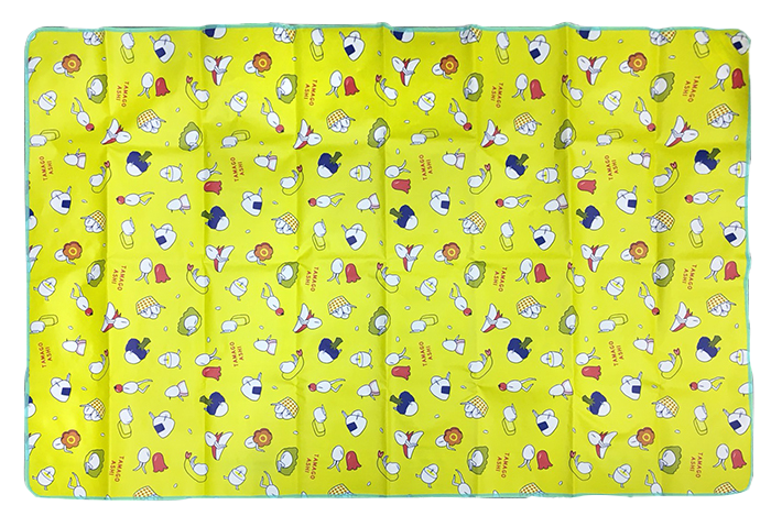 たまごあし収納バッグ付レジャーシート M YELLOW　※7/9~15頃より順次発送