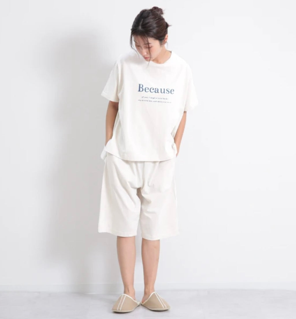 巾着付き半袖ロゴ上下セット-アイボリー- Because　※8/27-9/2より順次配送予定