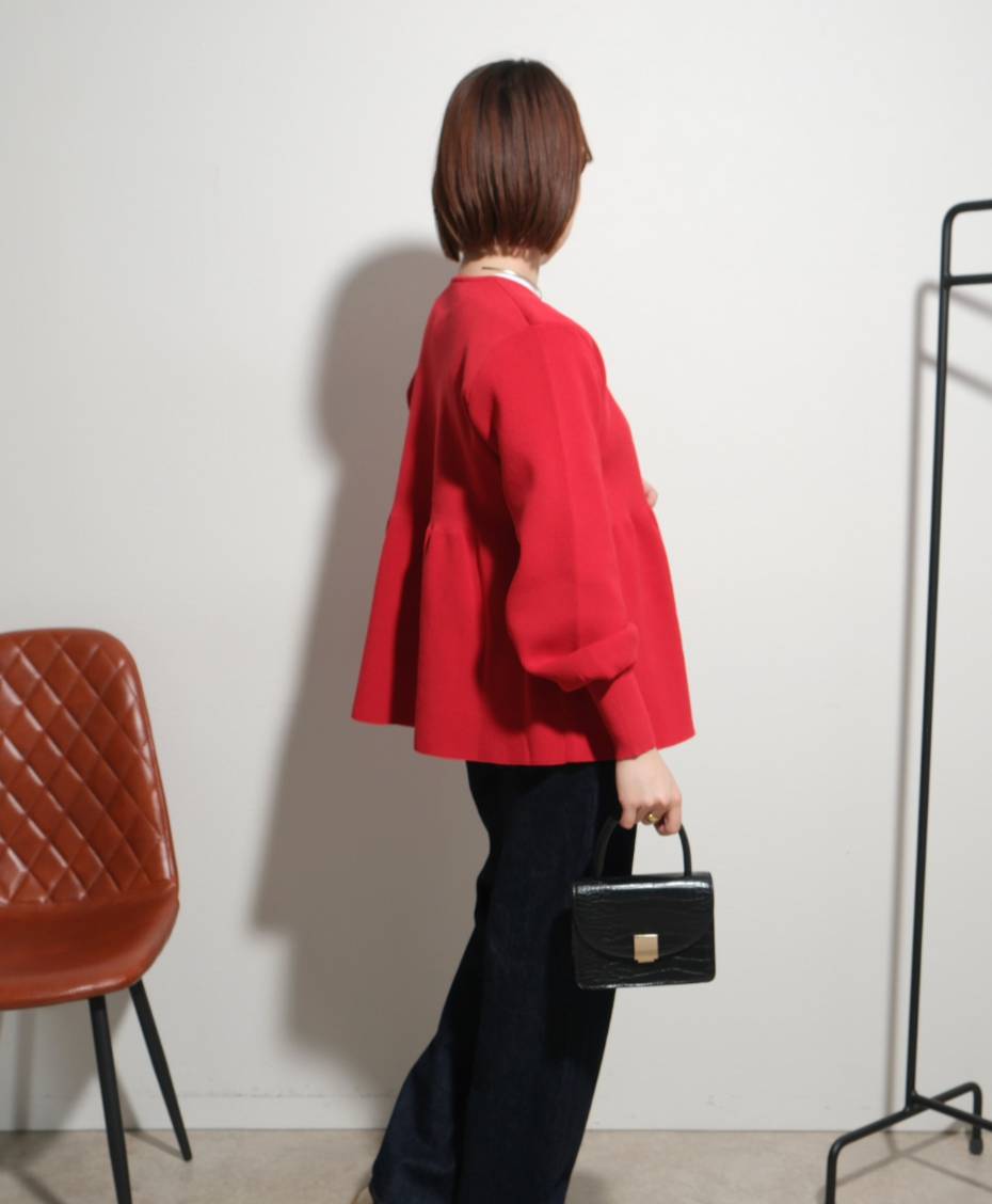 【Palm Riche】ペプラムzipニットカーデ　-レッド-　※12/17〜23頃より順次発送予定