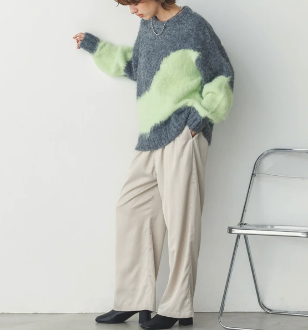 【hunch】 サテン ストレートイージーパンツ  -オフベージュ-　※3月26日~4月1日迄に順次発送予定
