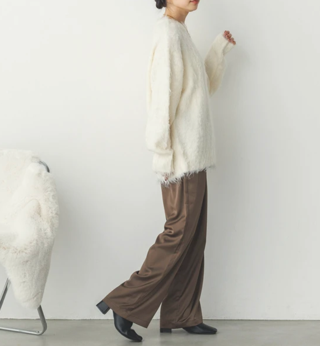 【hunch】サテン ストレートイージーパンツ  -モカ-　※3月26日~4月1日迄に順次発送予定