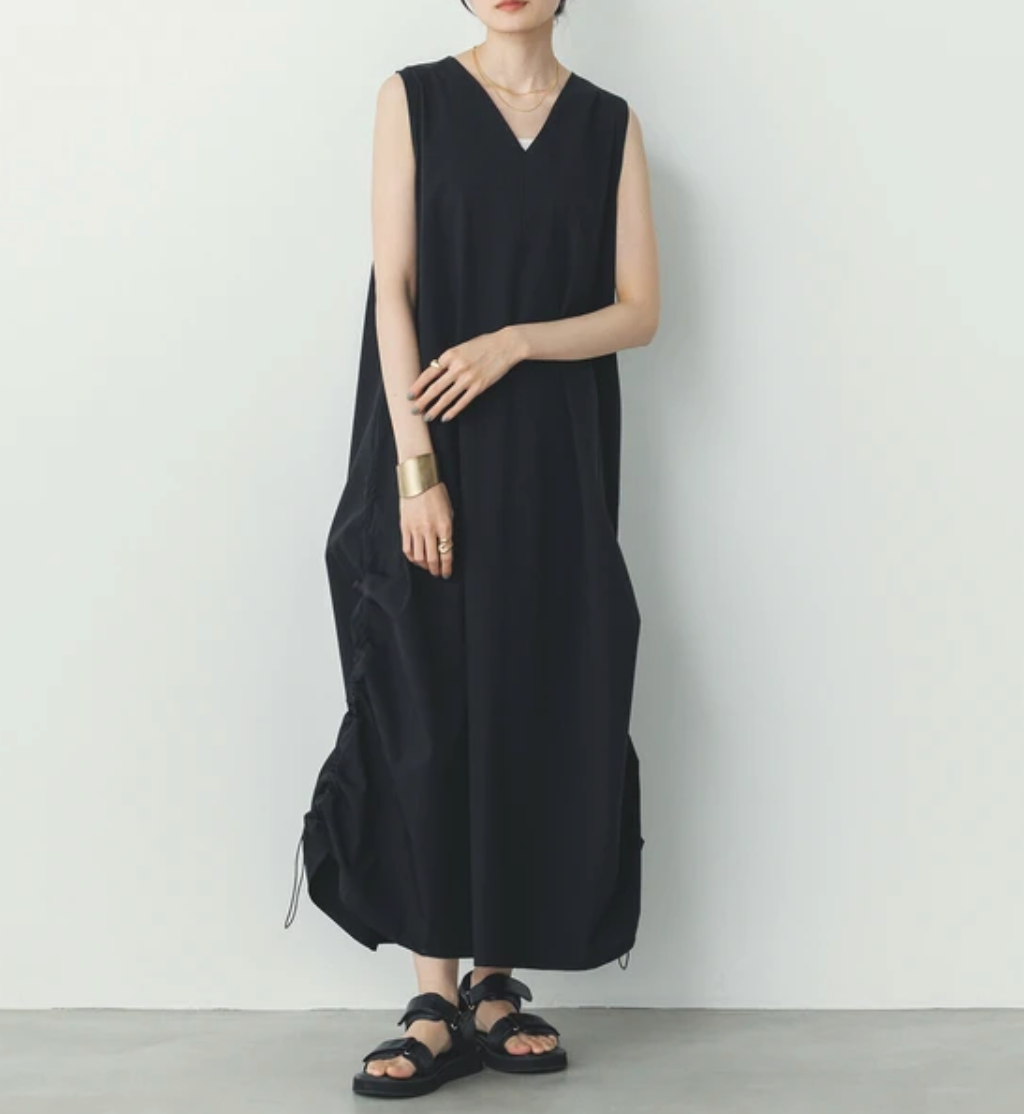 【hunch】接触冷感(厚手)サイドギャザーワンピース 　※7/16〜22迄に順次発送予定