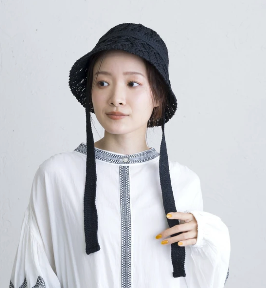紐付き編み込みハット　※7/30〜8/5頃より頃順次配送