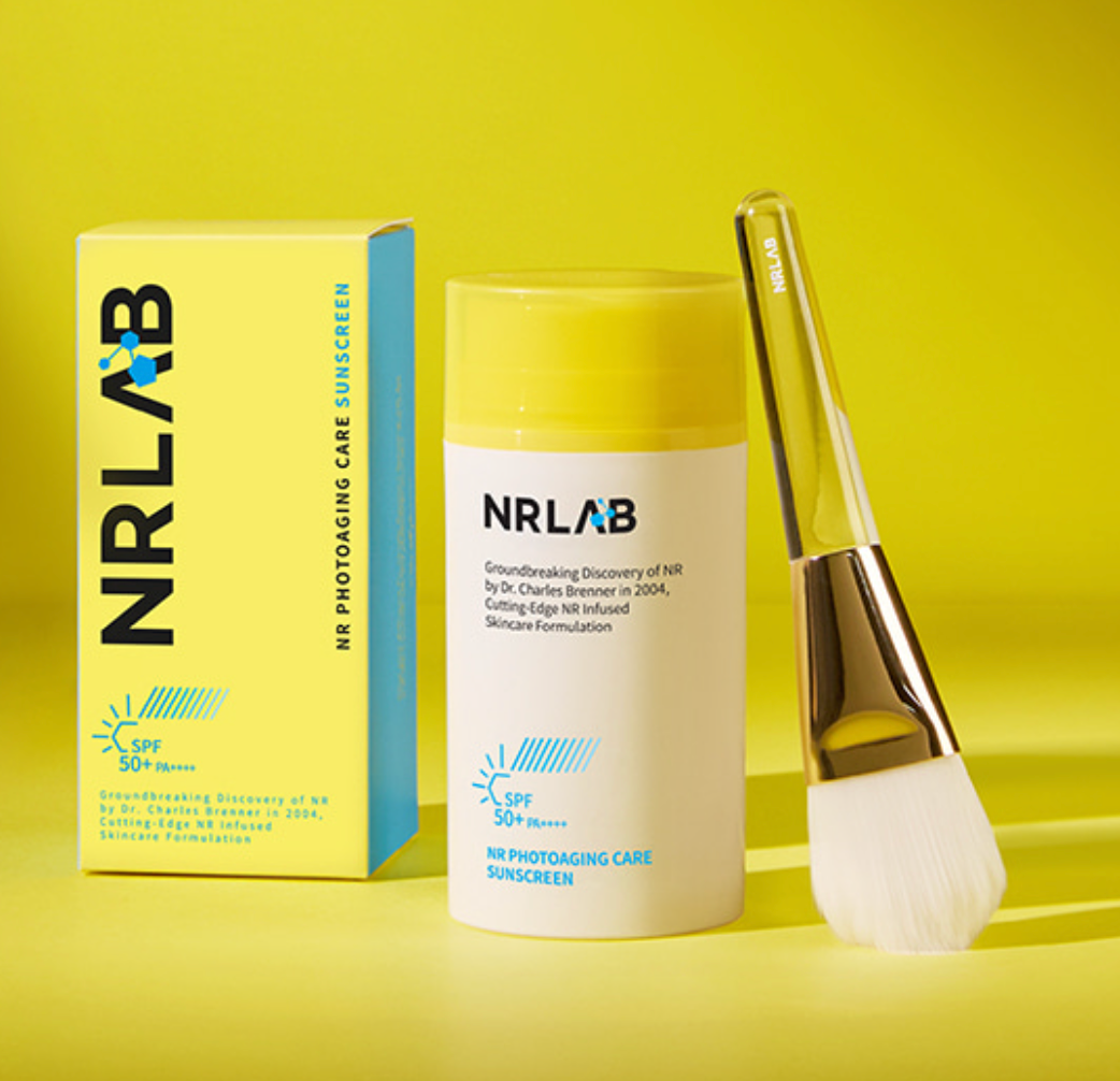 【NR NAD+ 配合】NRLab フォトエイジングケア 第３世代日焼け止め（80ml）+　スキンフォトエイジングケアブラシ　※7/8〜7/19迄に順次発送予定