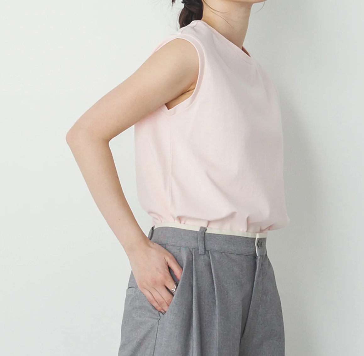 【hunch】汗染み防止加工スリーブレスベーシックプルオーバー　-ピンク-　※8/6〜12迄に順次発送予定