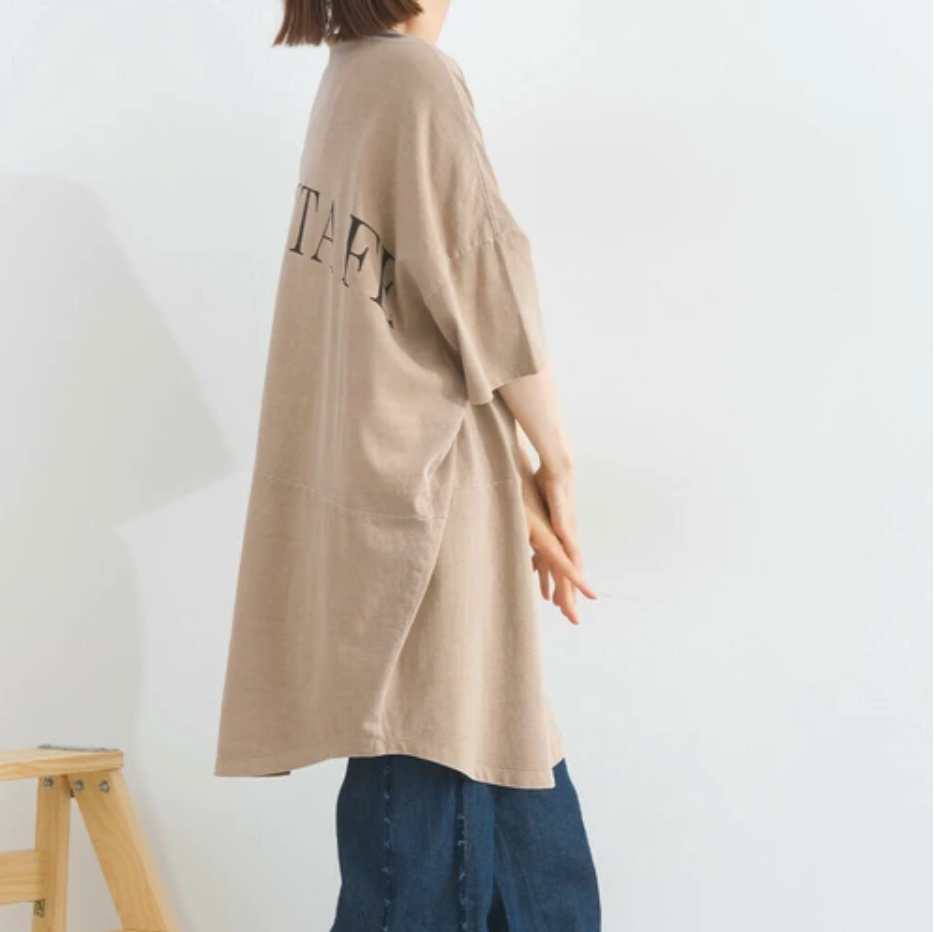 ピグメントロゴプリントTシャツ　-グレージュ-　※7/9〜15迄に順次発送予定
