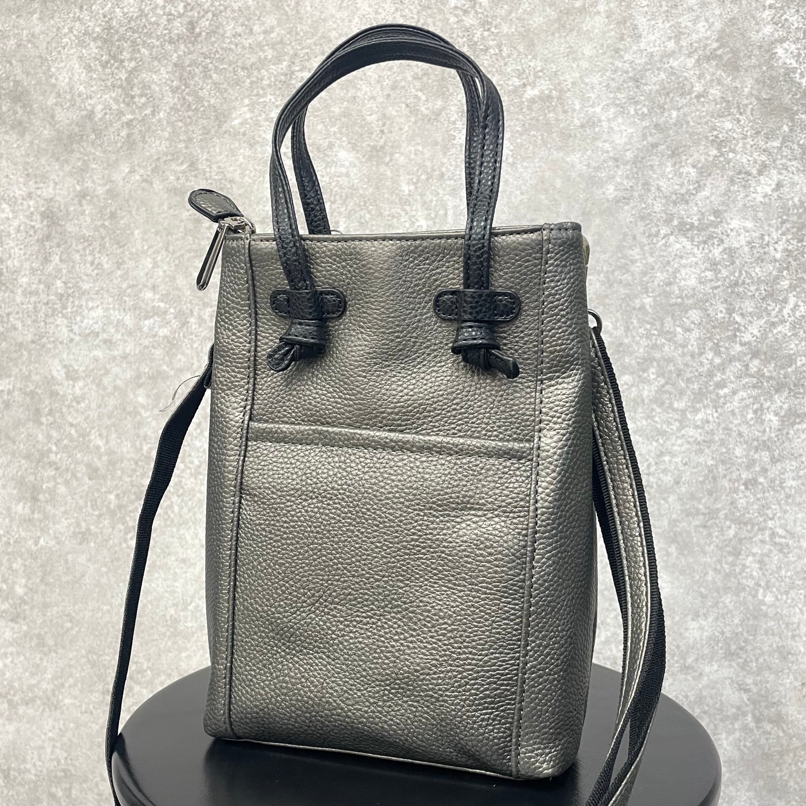 【百貨店商品🌟牛革】トップハンドルスクエアショルダー　-ダークシルバー-　※より順次発送予定