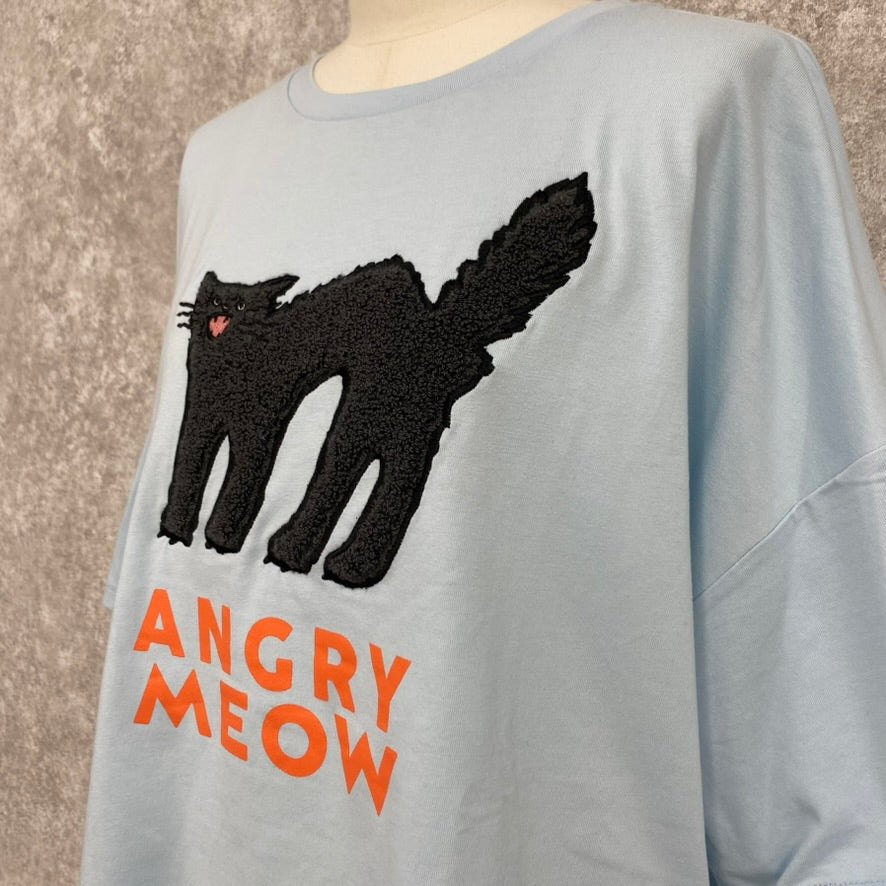 ANGRY ネコ刺繍 BIG Tシャツ -サックスブルー-　※7/16~22より順次発送予定