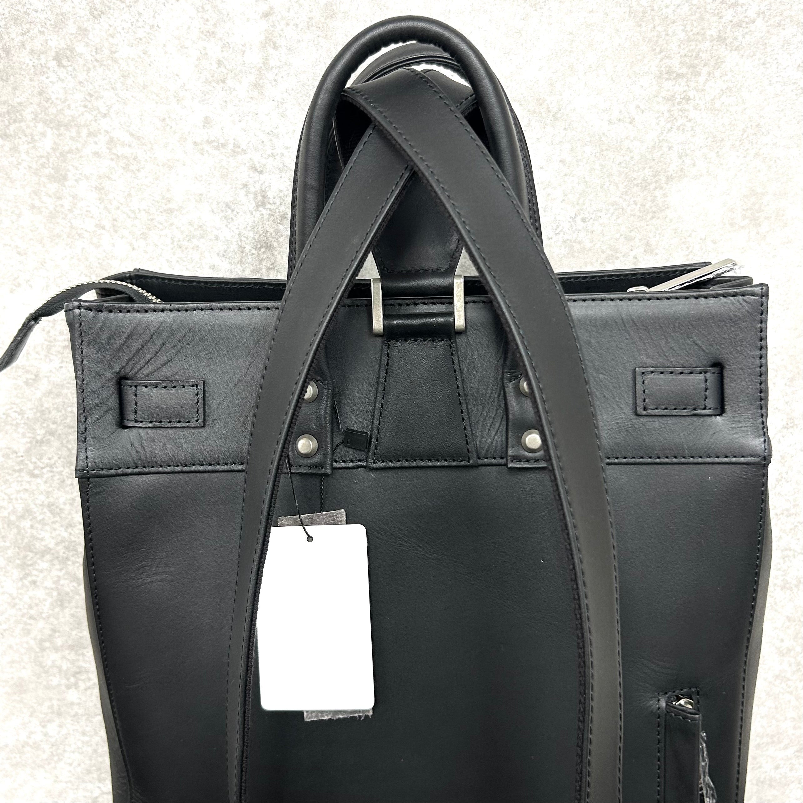 【MUL099-BK】stud バックパックM オイルレザー　ブラック　※1週間前後より事務所から発送予定