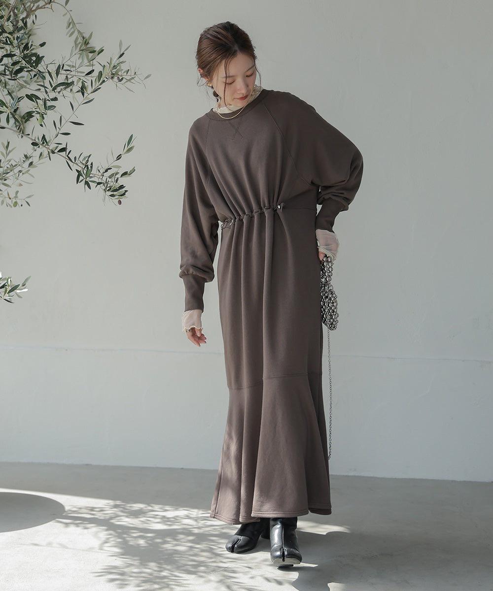 【Bab】DRAWSTRING MERMAID SWEAT ONEPIECE　チャコール　Mサイズ  ※3/5~11より順次発送予定